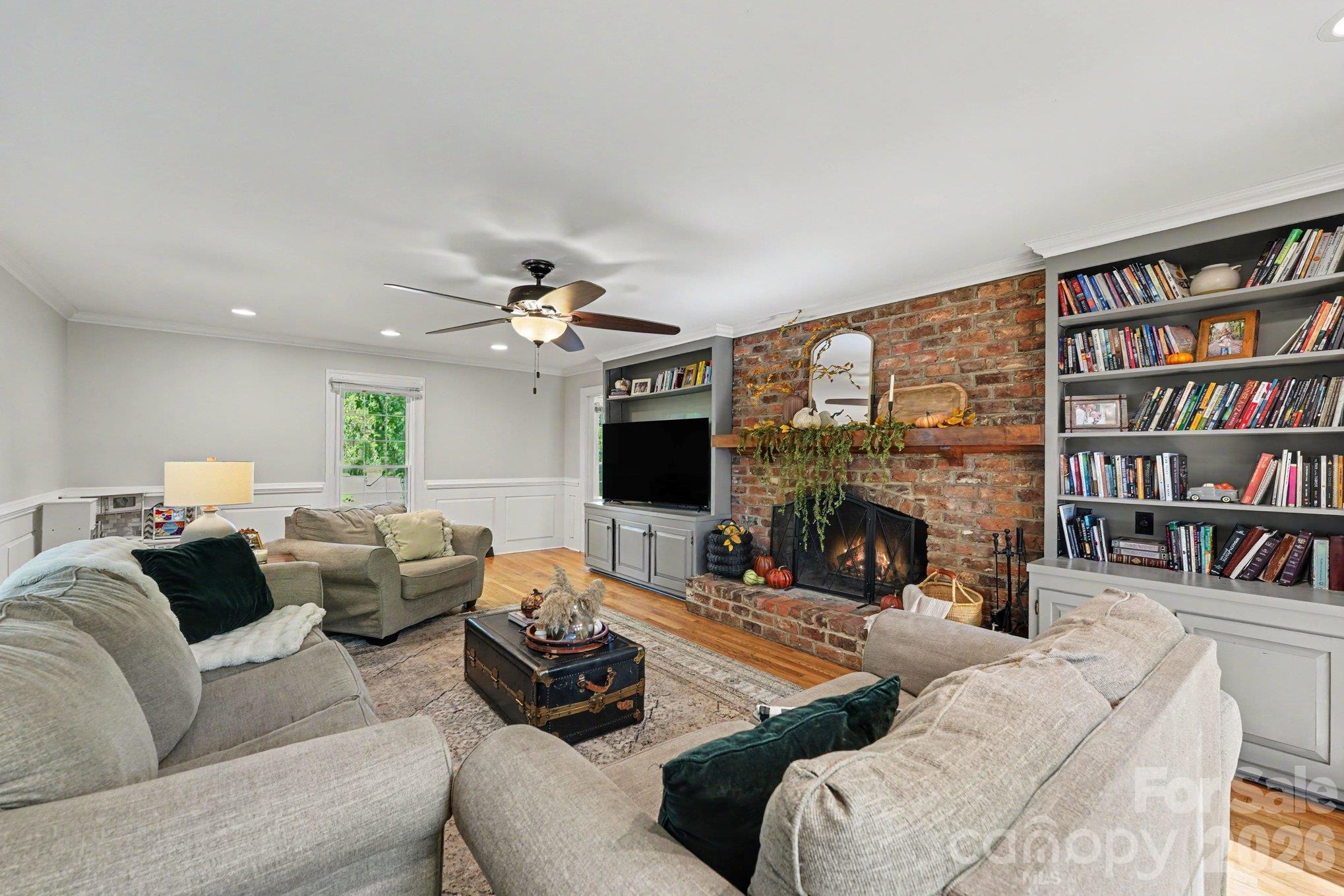 607 Anderson Avenue Property Photo 7