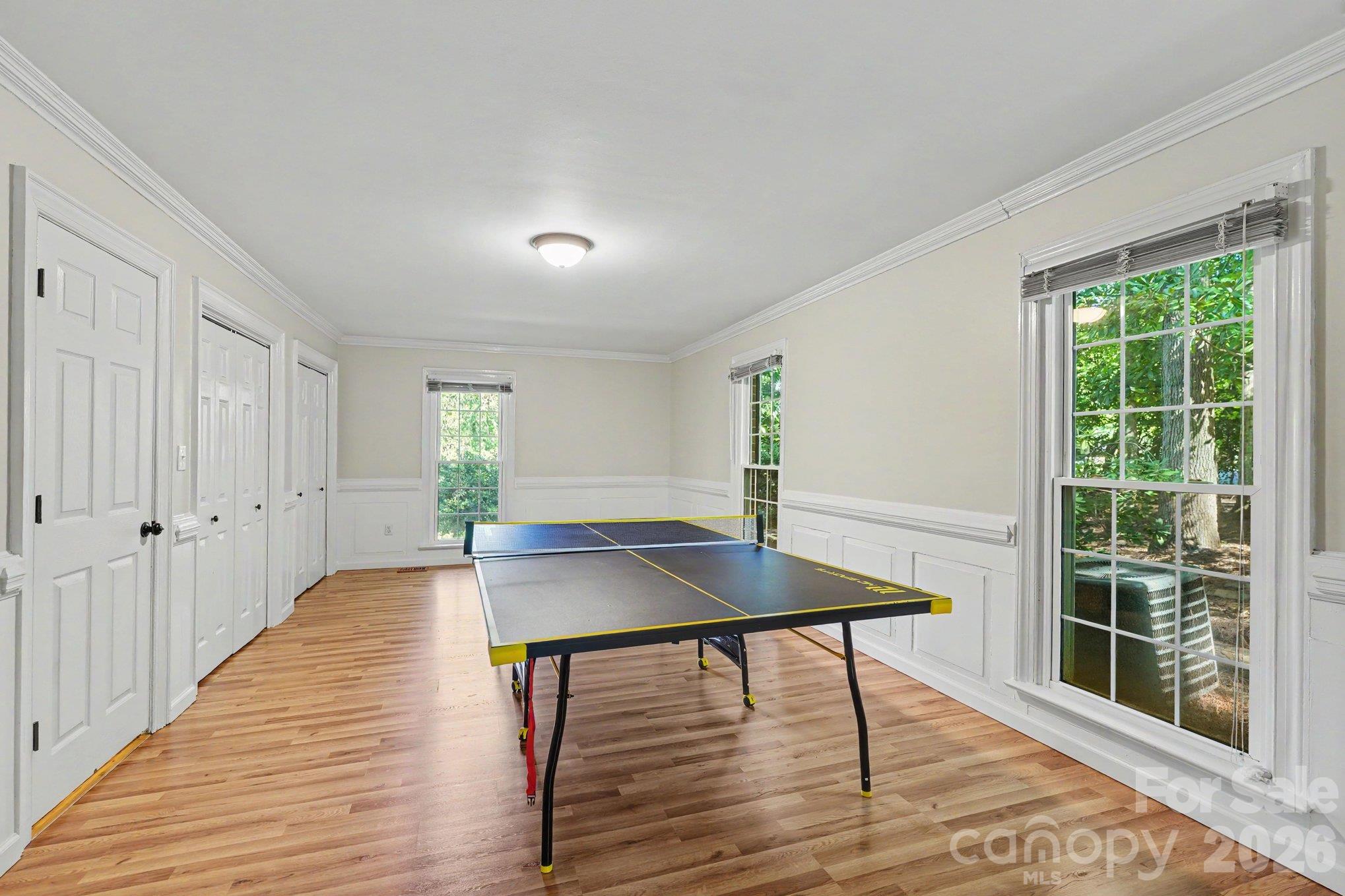 607 Anderson Avenue Property Photo 21