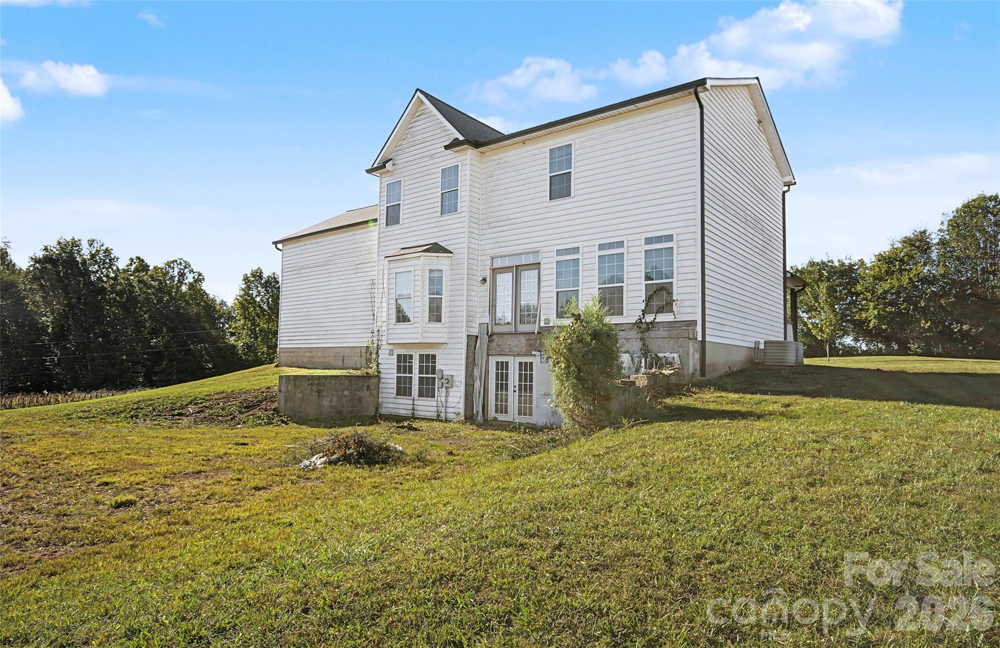 318 Huie Road Property Photo 4