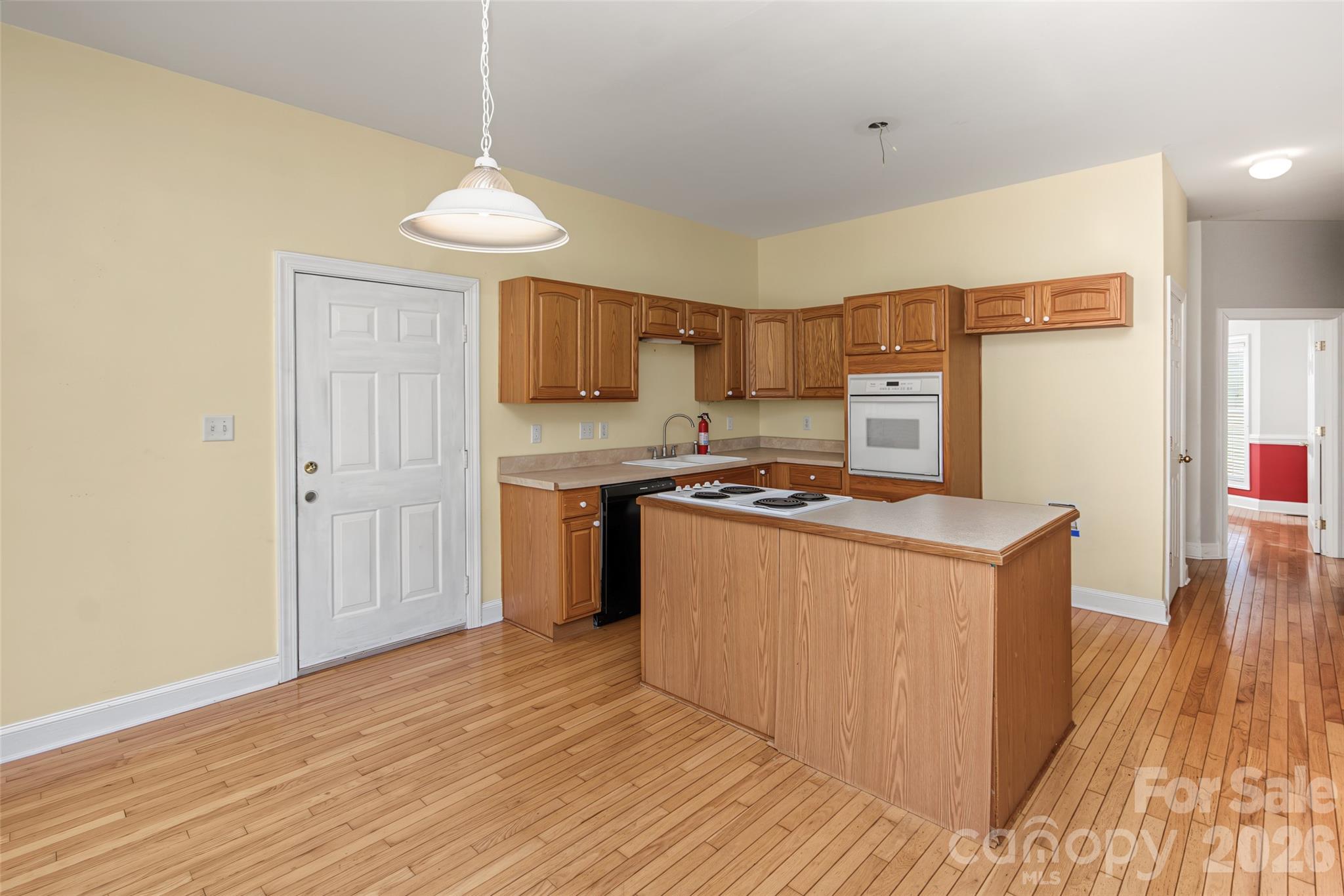 318 Huie Road Property Photo 6