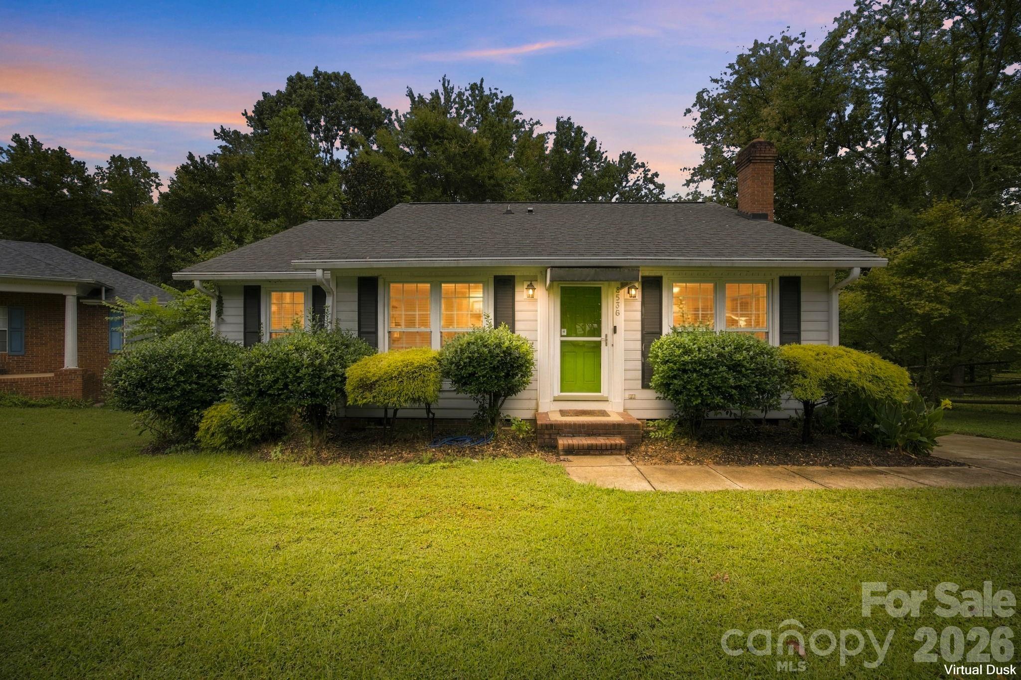 8536 Woodford Bridge Drive Property Photo 1