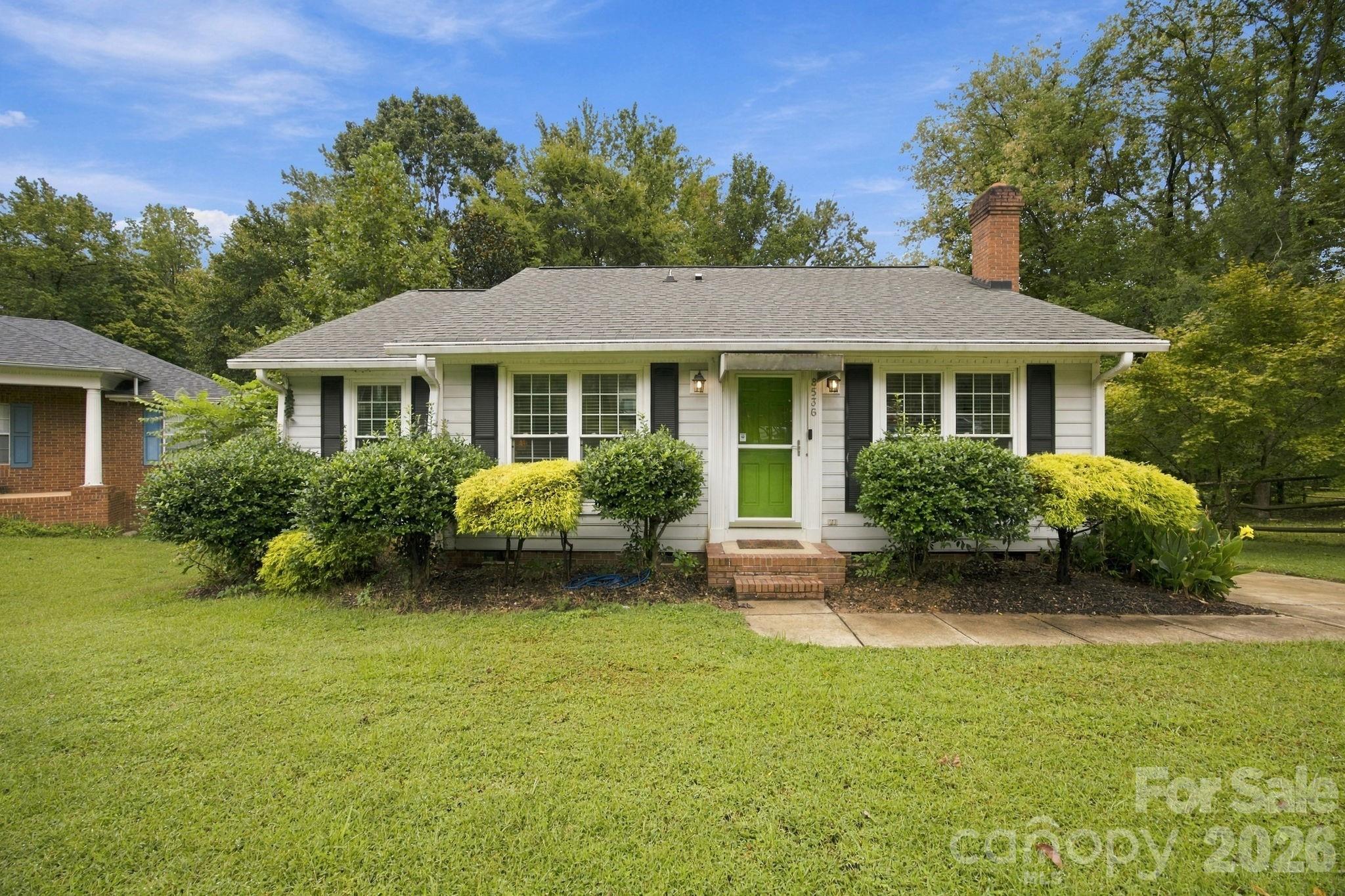 8536 Woodford Bridge Drive Property Photo 2