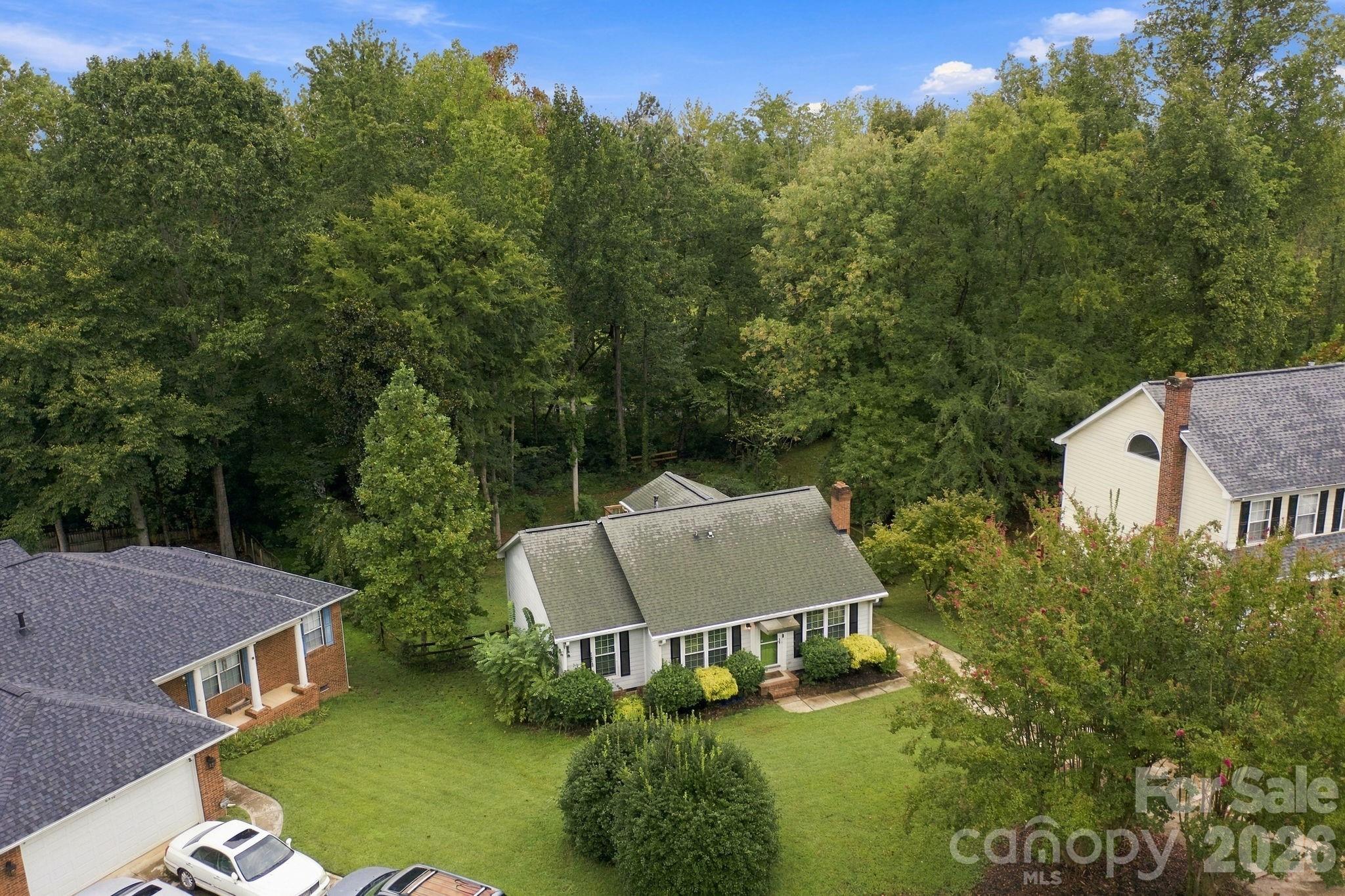 8536 Woodford Bridge Drive Property Photo 29