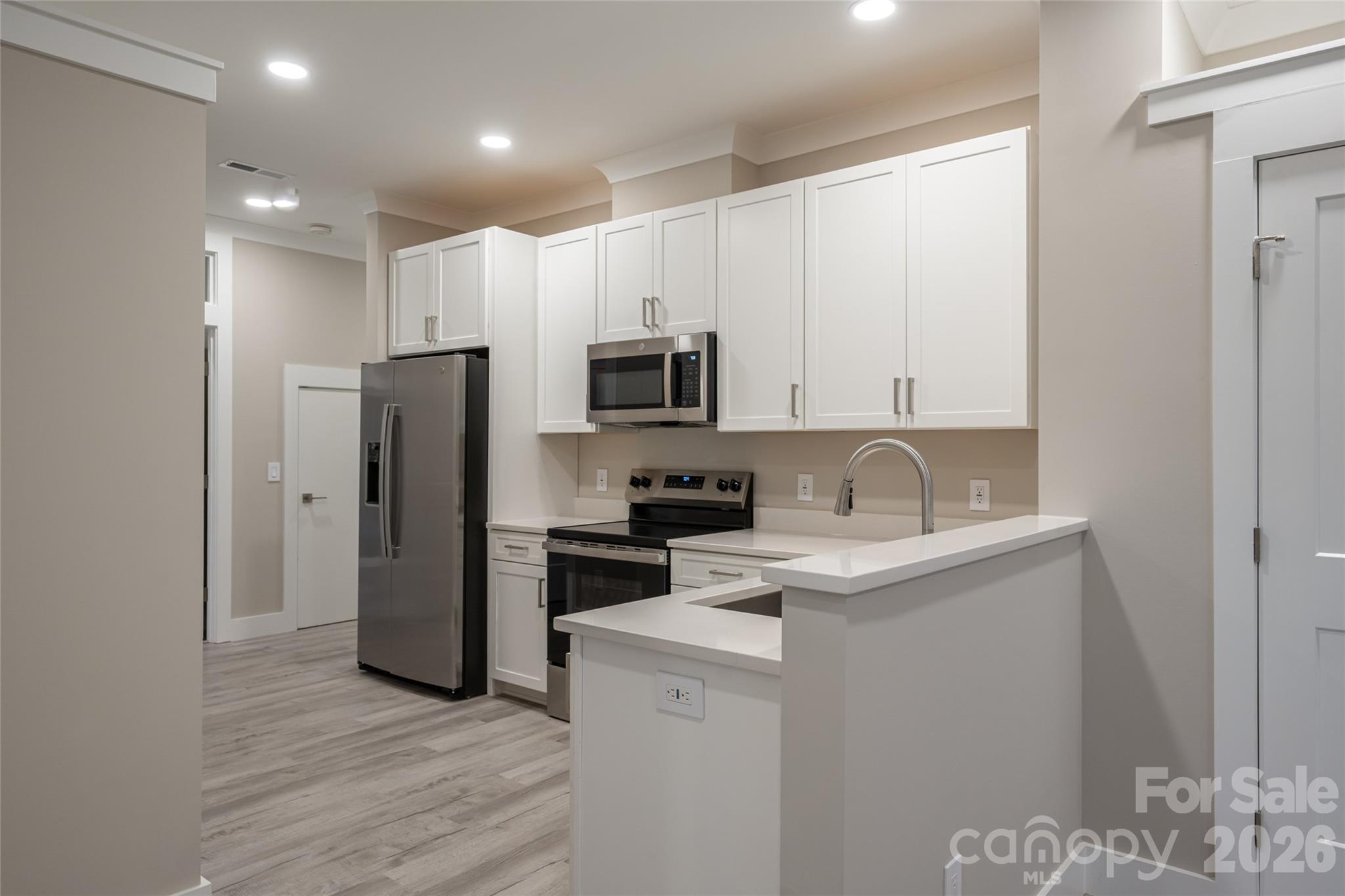 49 Al Dorf Drive Property Photo 42
