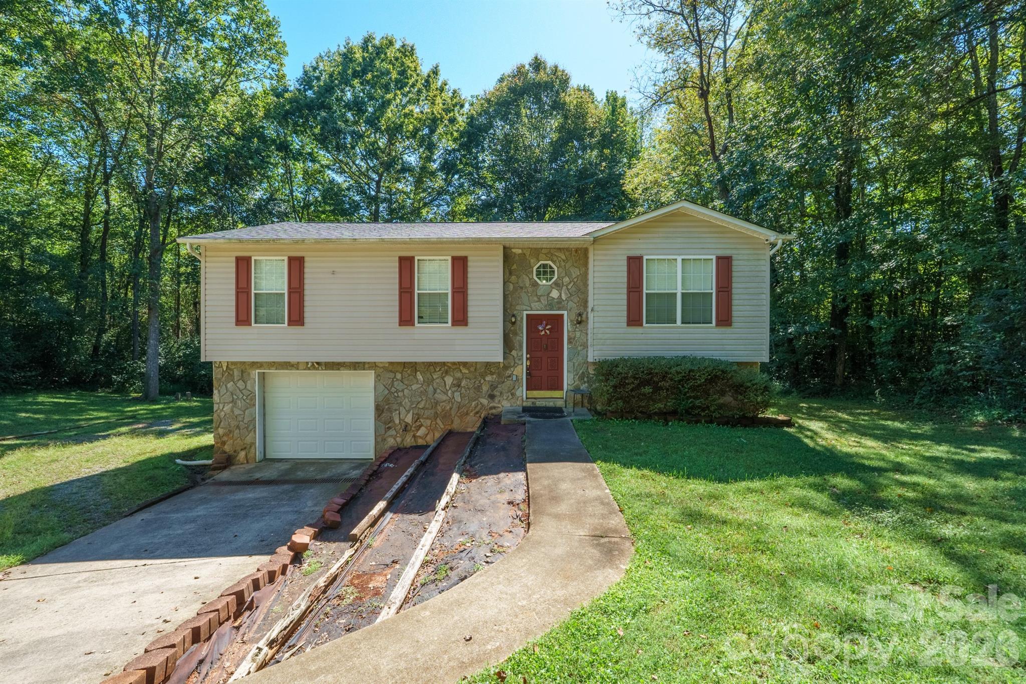 3234 Smokey Lane Property Photo 1