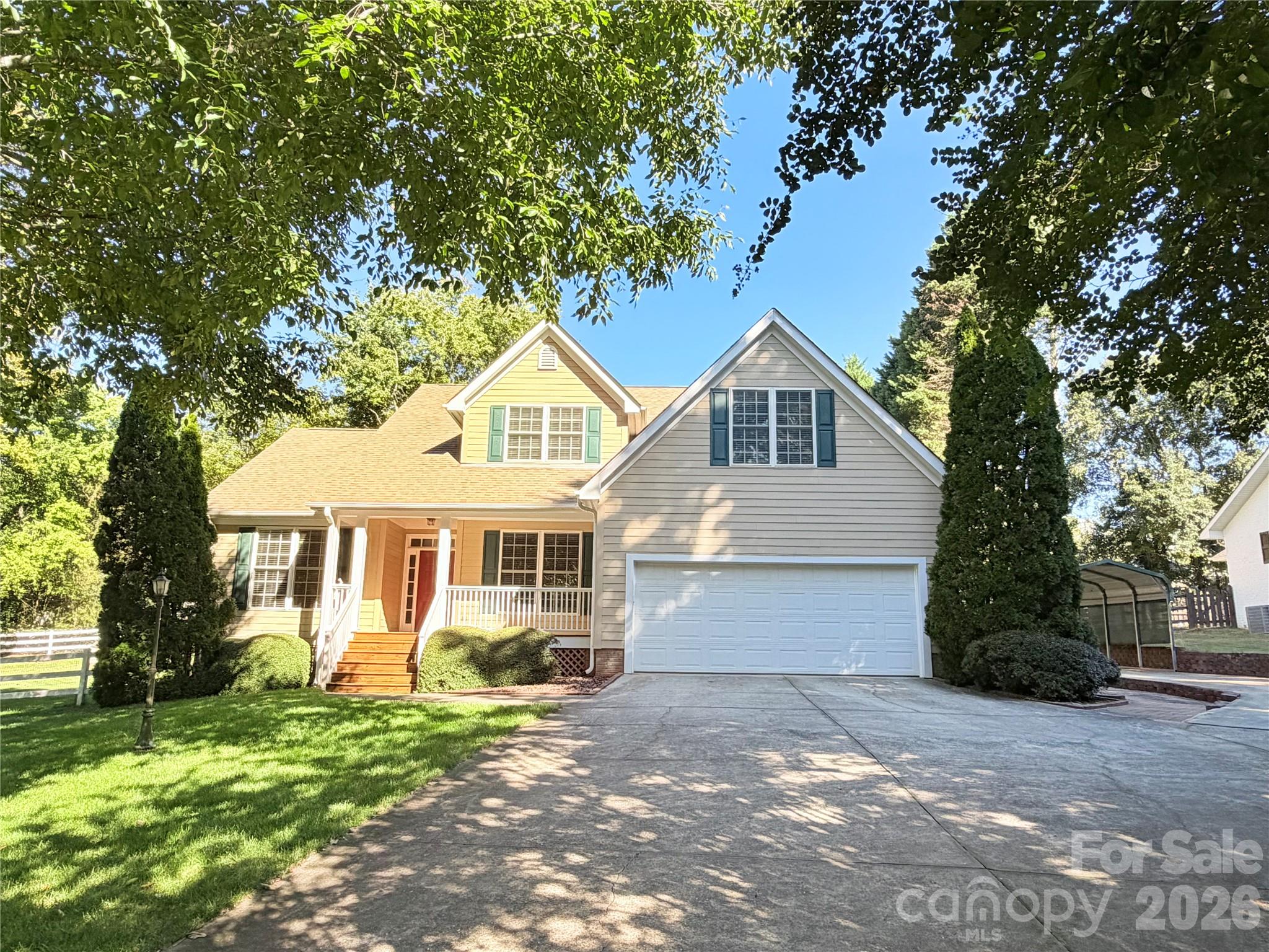 3573 Lake Shore Road Property Photo 1