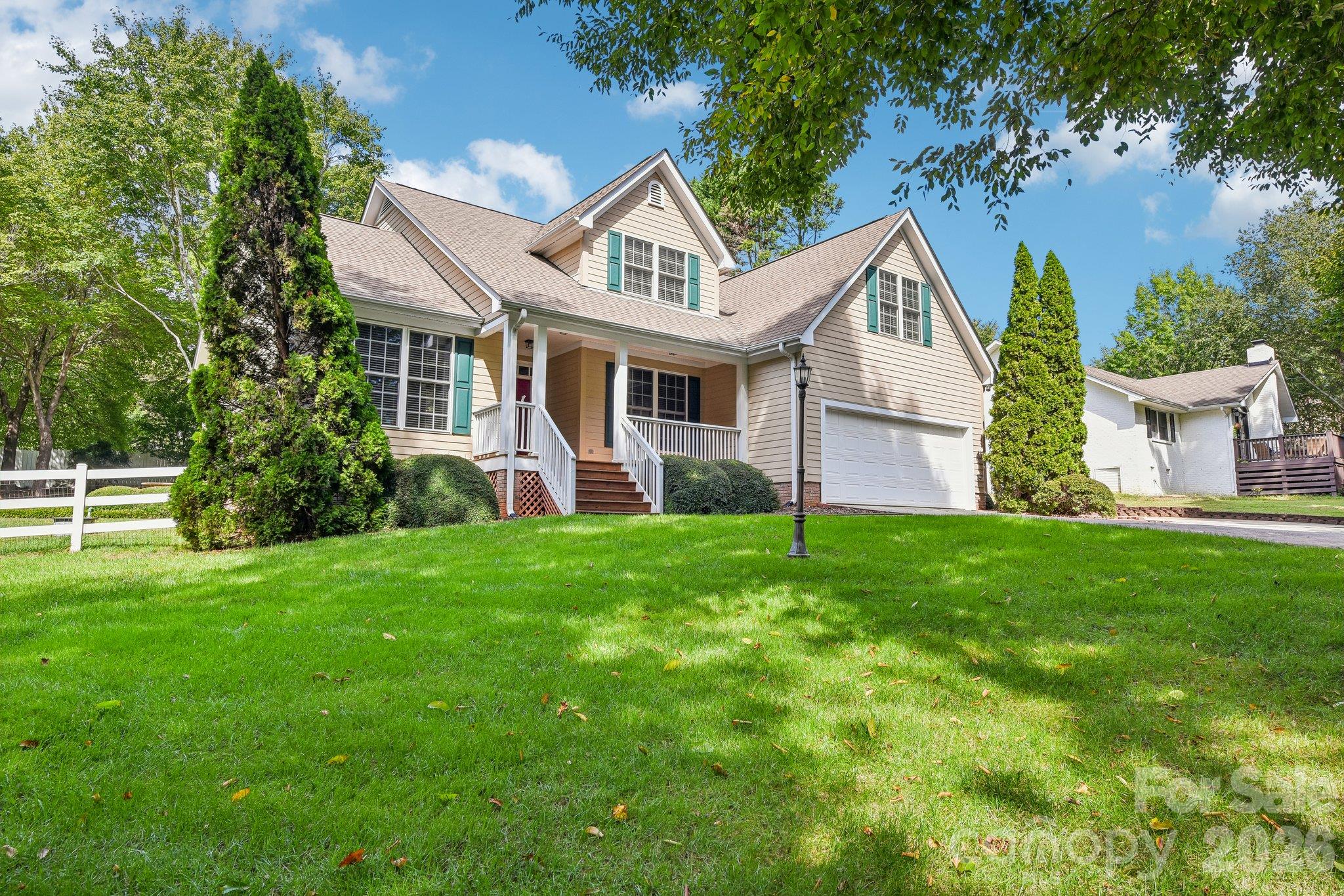 3573 Lake Shore Road Property Photo 1