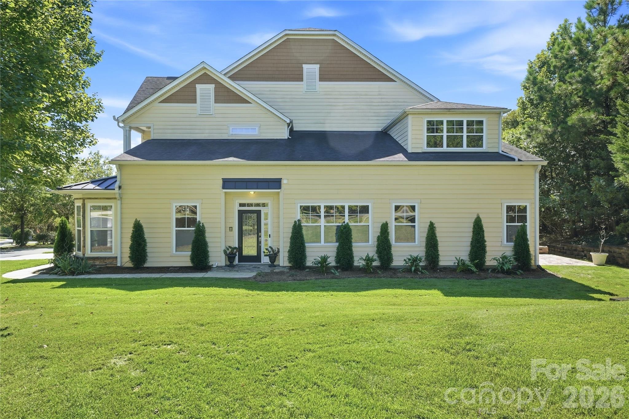 411 Halyard Lane Property Photo 1