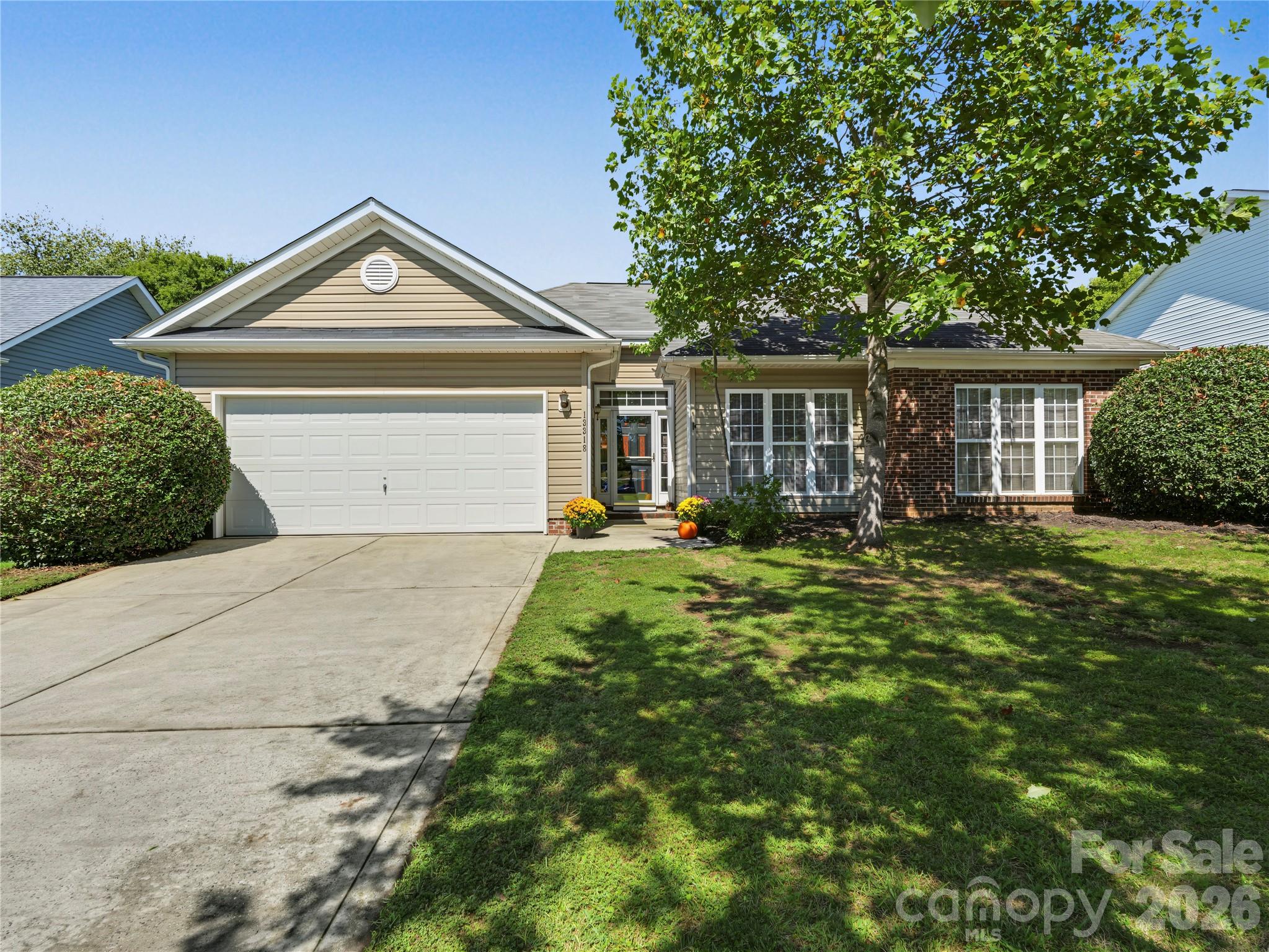 13318 Planters Row Drive Property Photo 1
