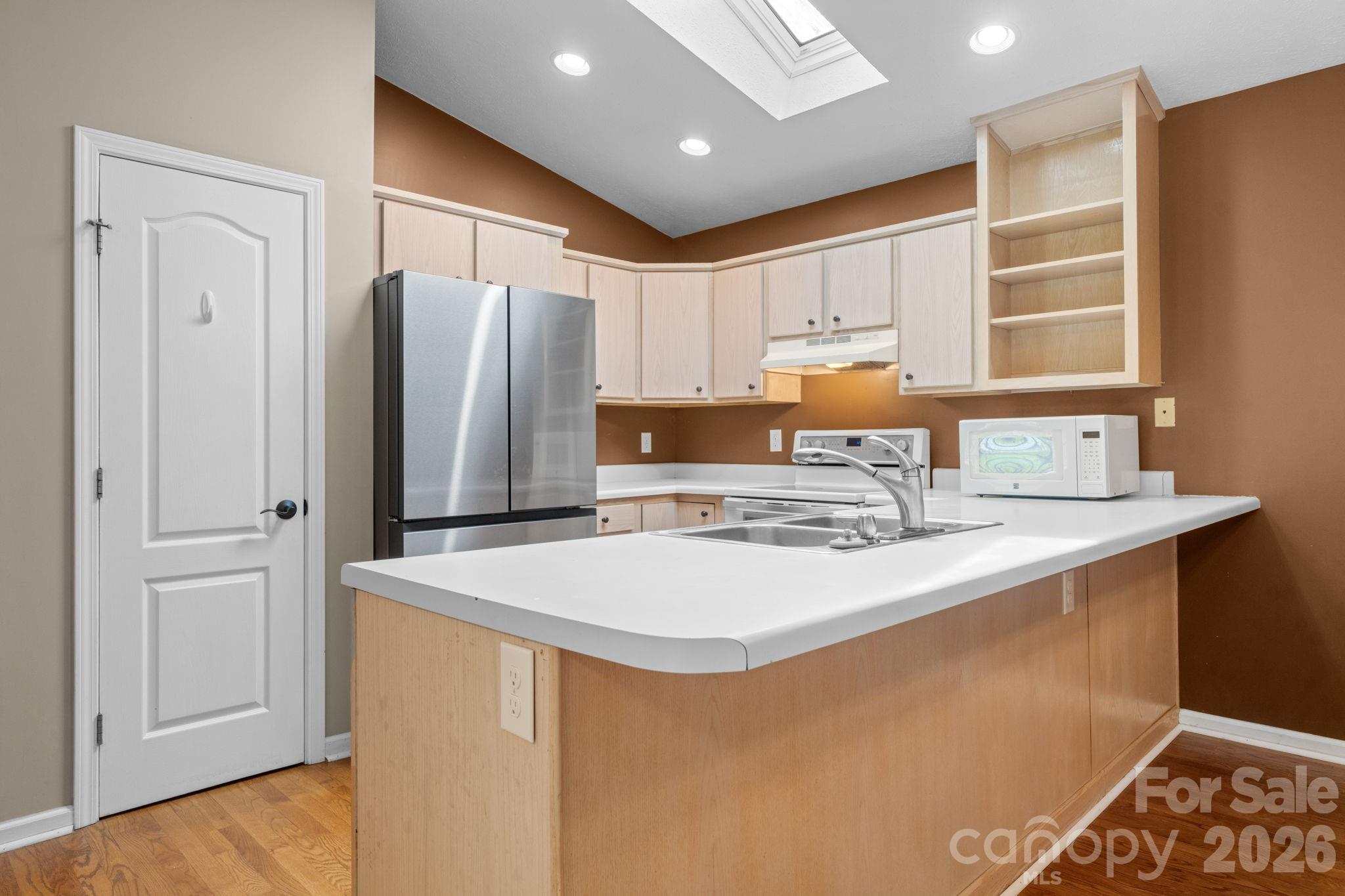 80 Hidden Bluff Lane Property Photo 8