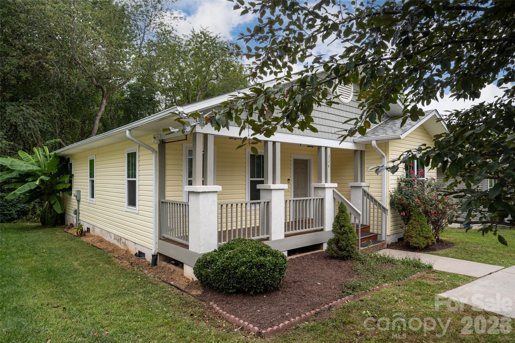 124 Soulshine Court Property Photo 2