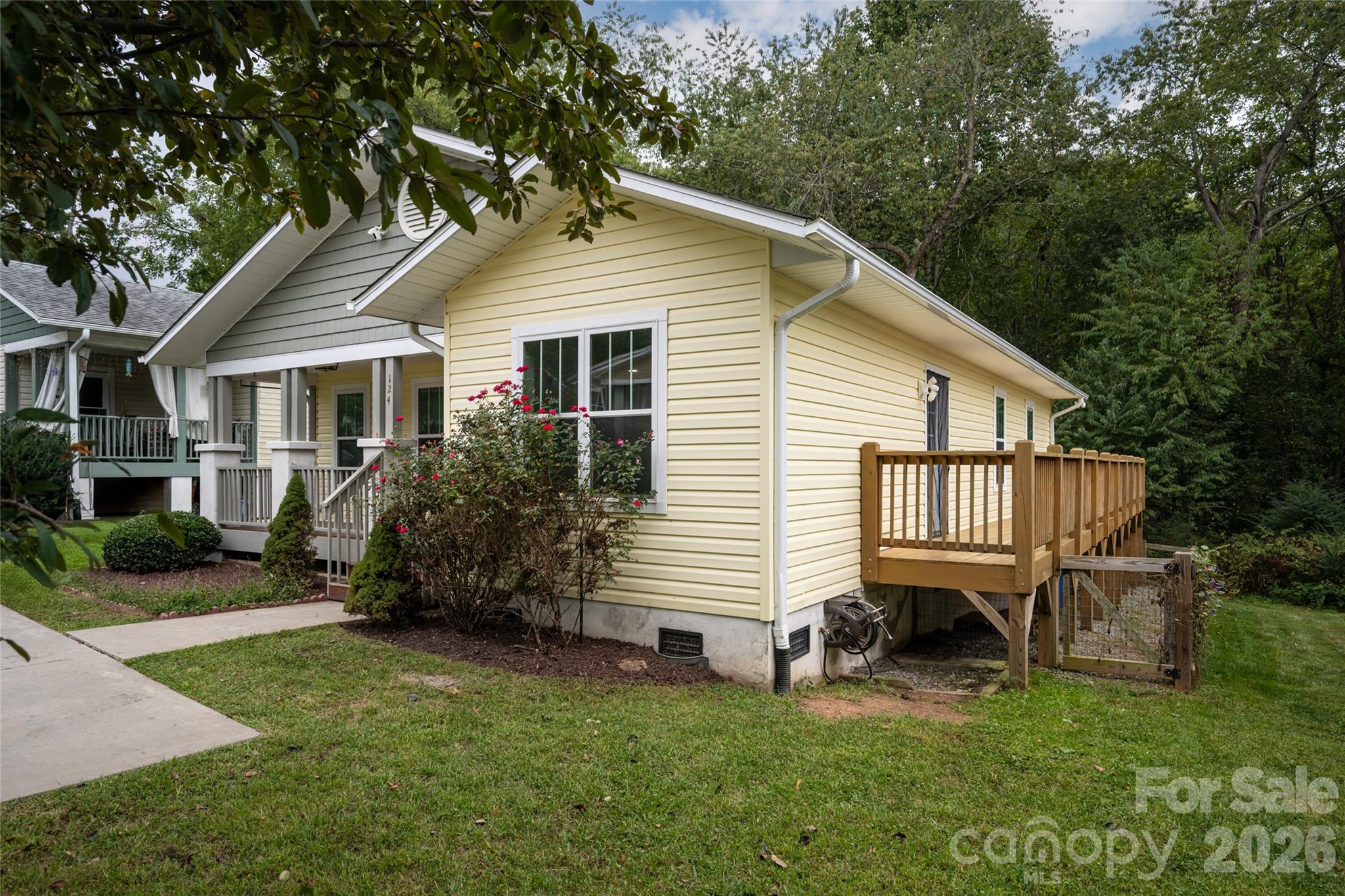 124 Soulshine Court Property Photo 3