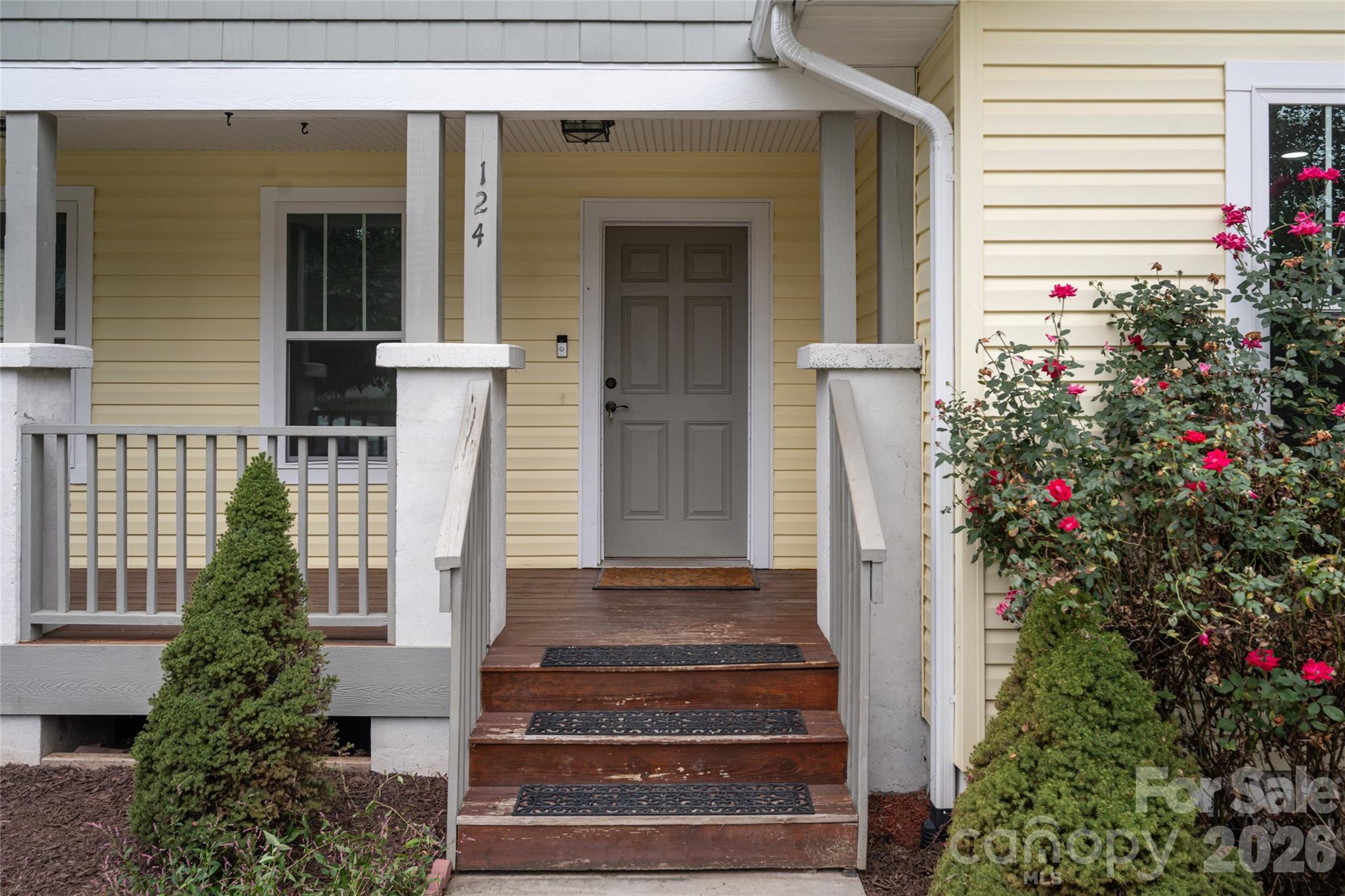 124 Soulshine Court Property Photo 4