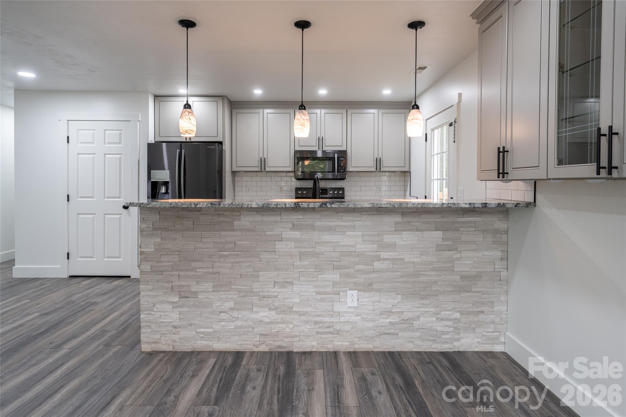 124 Soulshine Court Property Photo 12