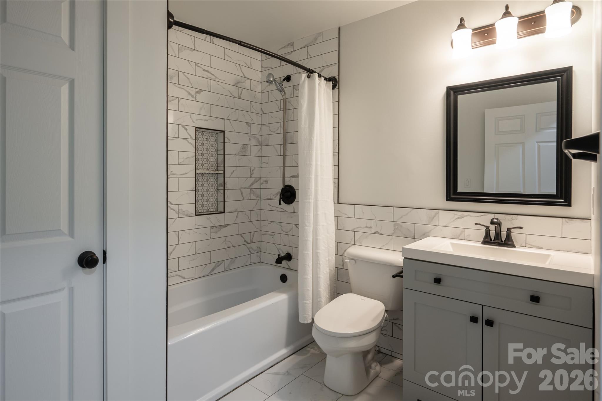 124 Soulshine Court Property Photo 26