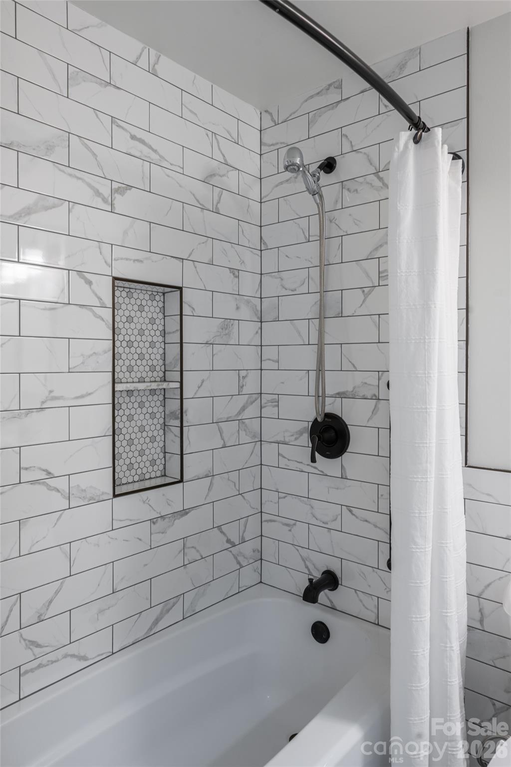 124 Soulshine Court Property Photo 28