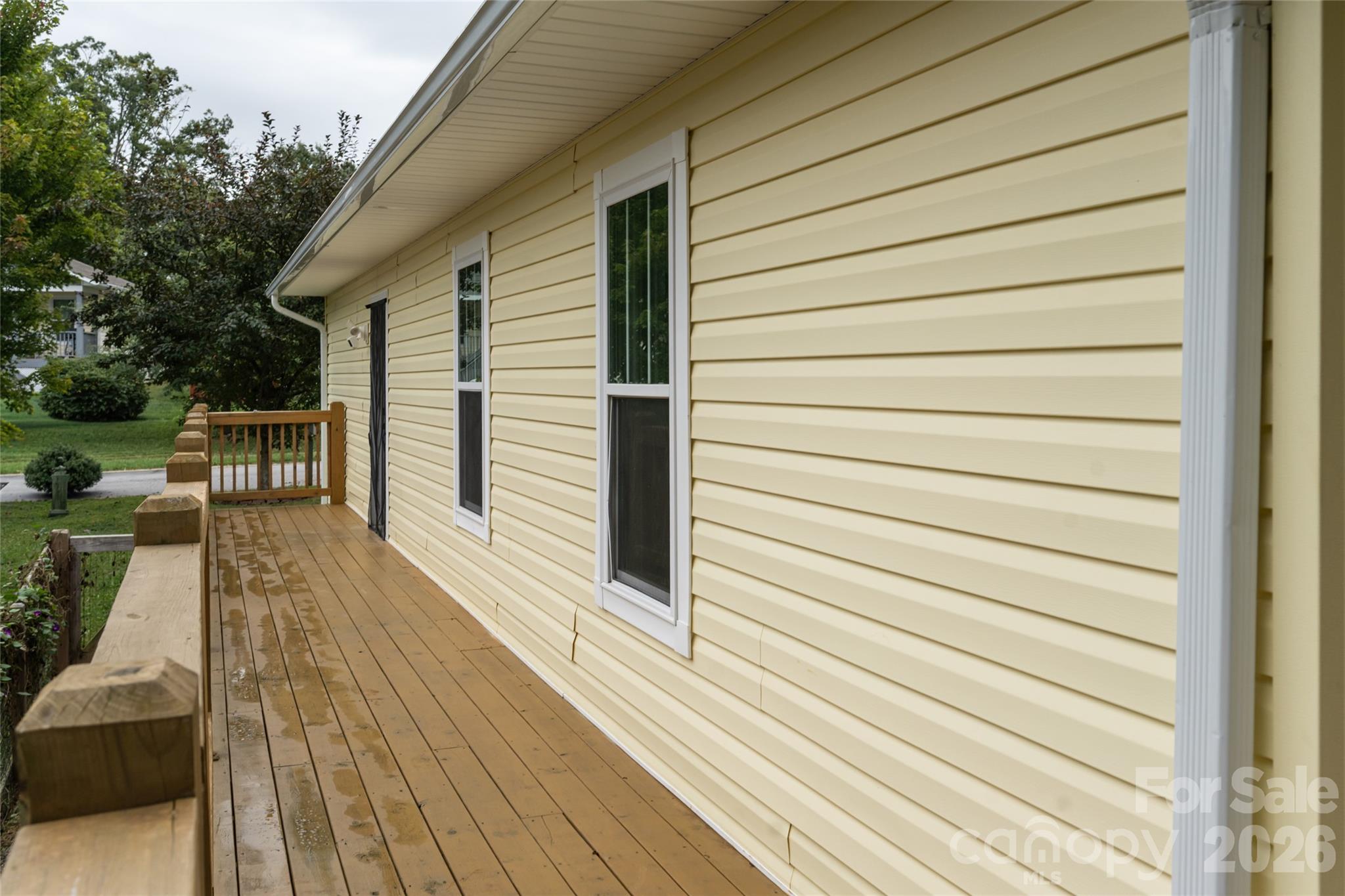 124 Soulshine Court Property Photo 34