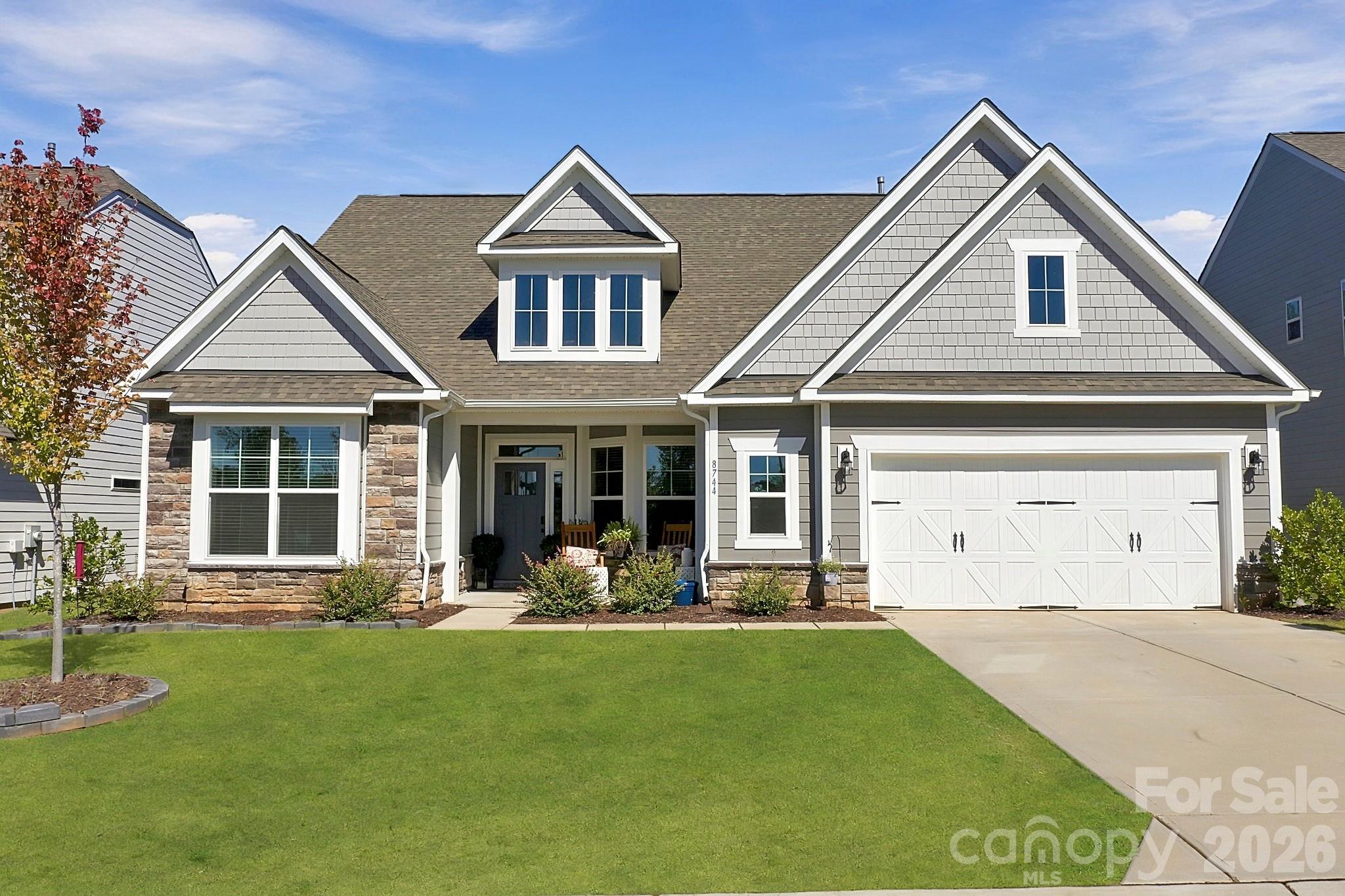 8744 Acadia Parkway Property Photo 1