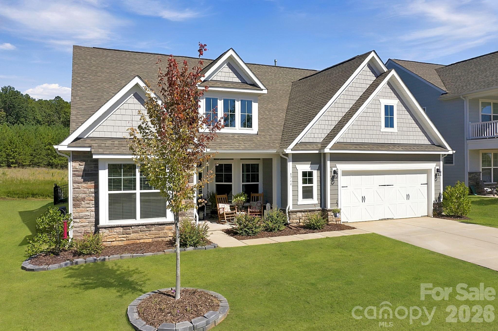8744 Acadia Parkway Property Photo 2