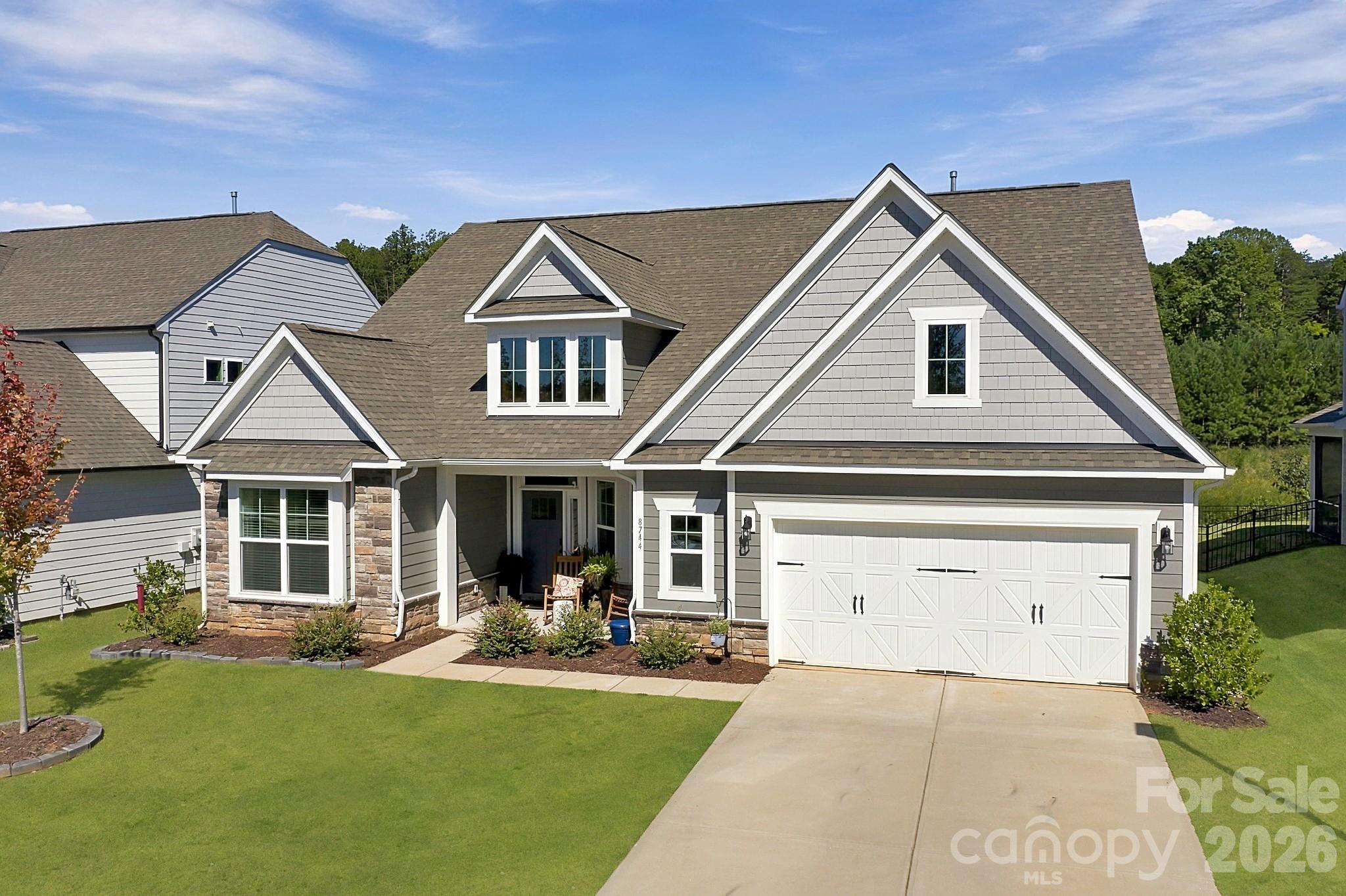 8744 Acadia Parkway Property Photo 3