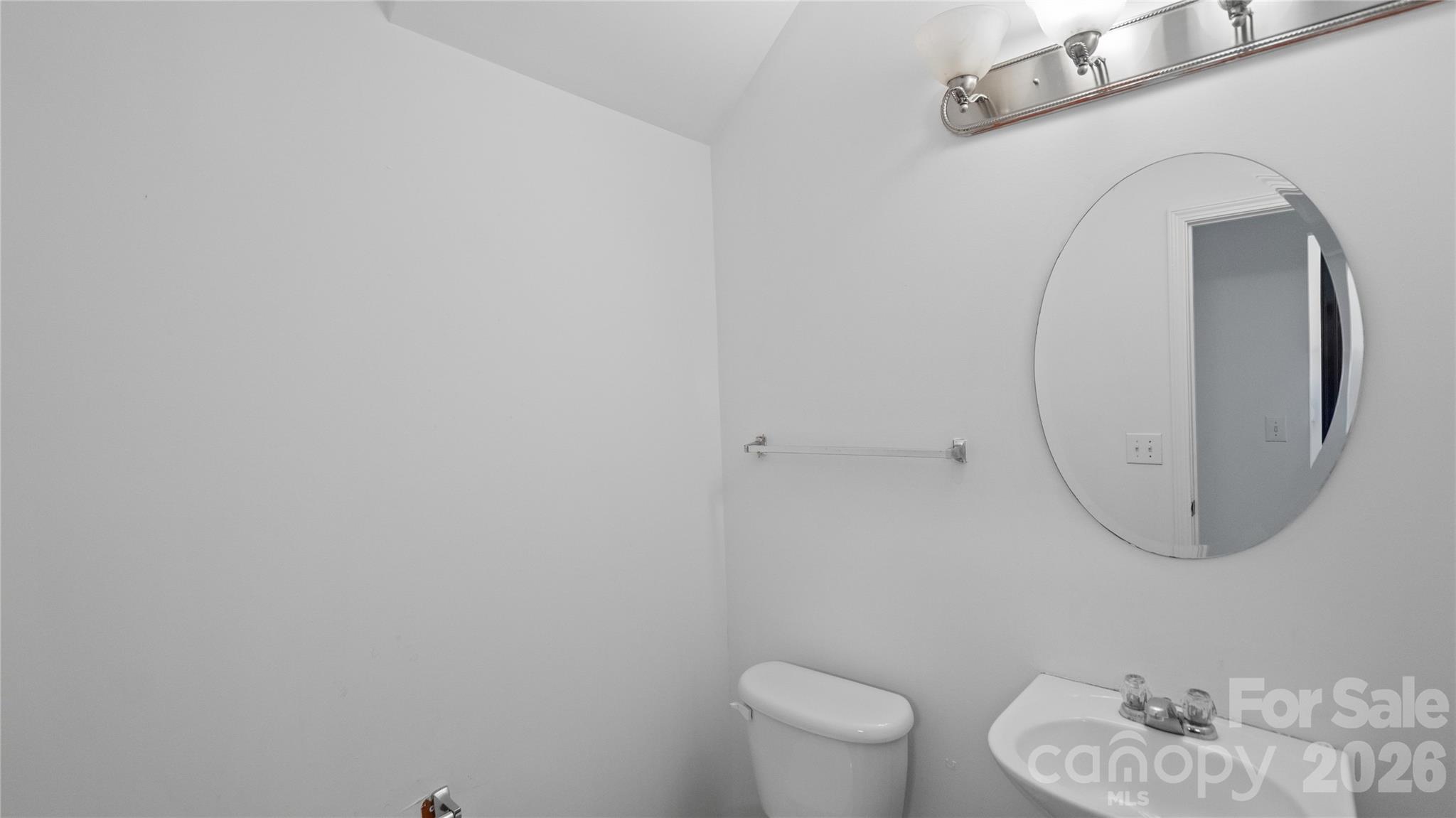 2859 Summergrove Court Property Photo 12