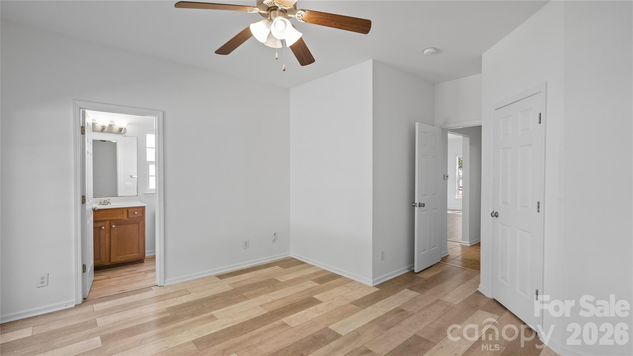 2859 Summergrove Court Property Photo 16