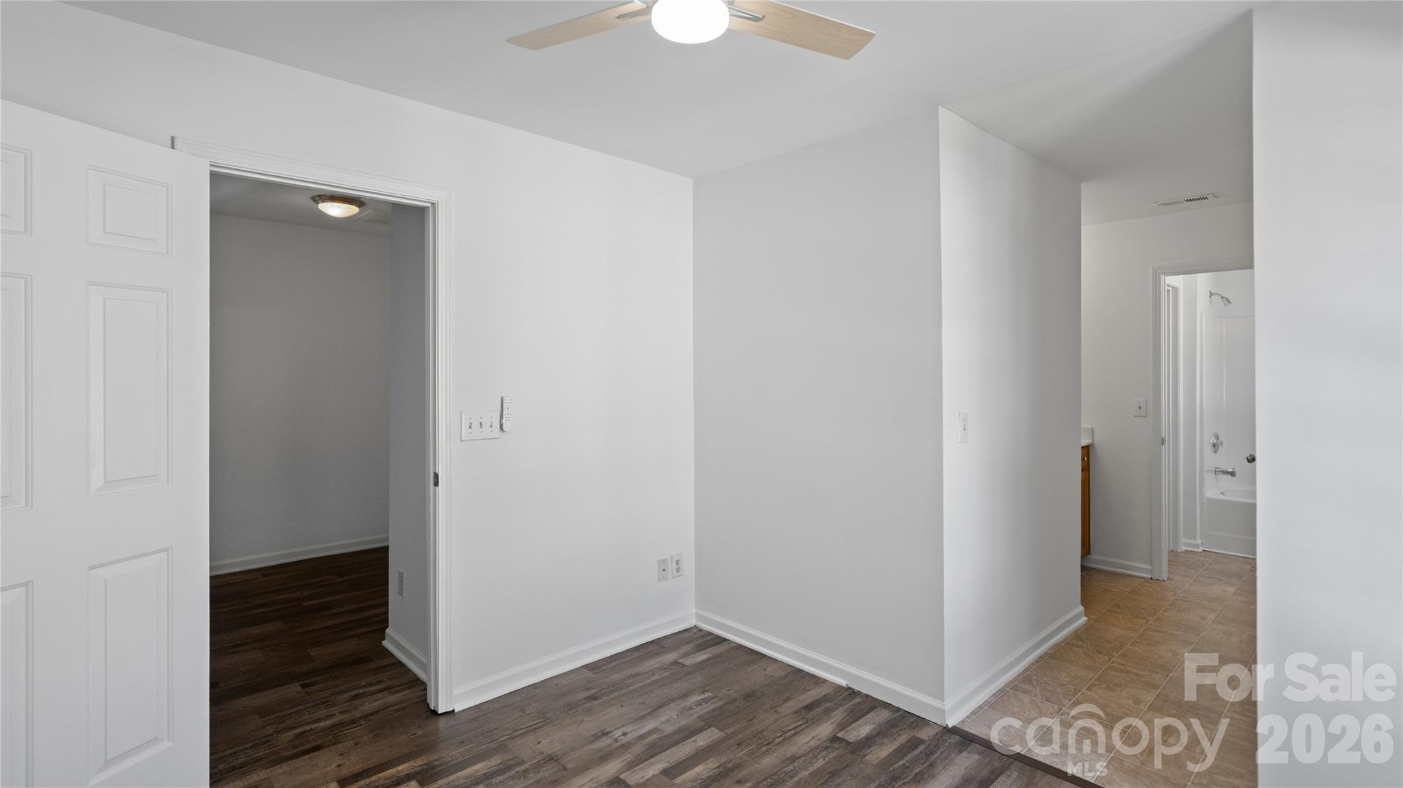 2859 Summergrove Court Property Photo 24