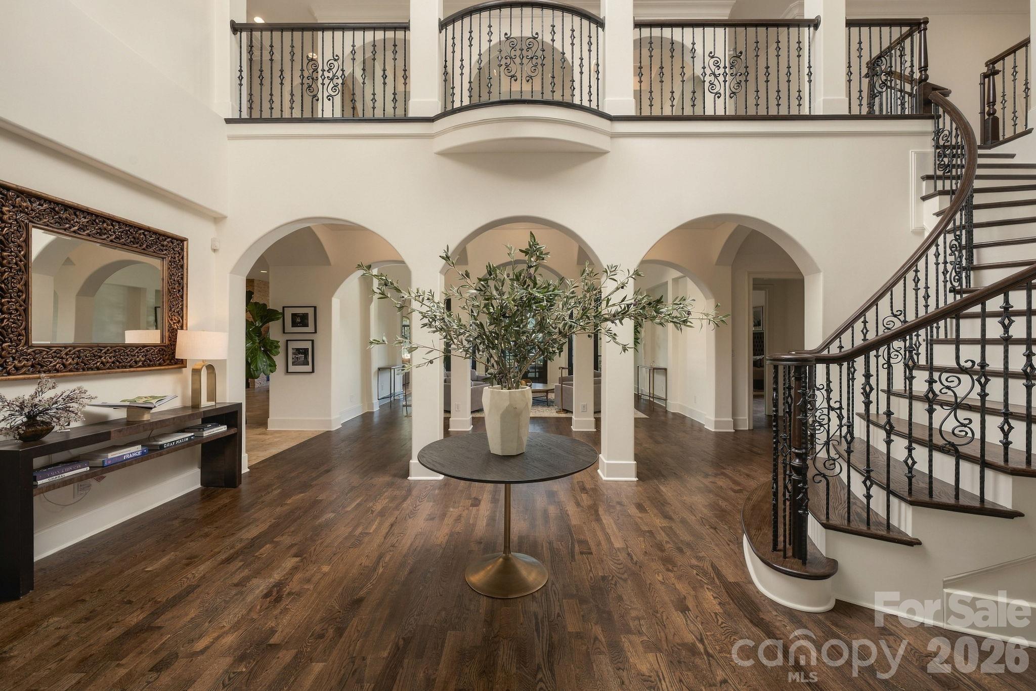 21215 Senlac Lane Property Photo 4