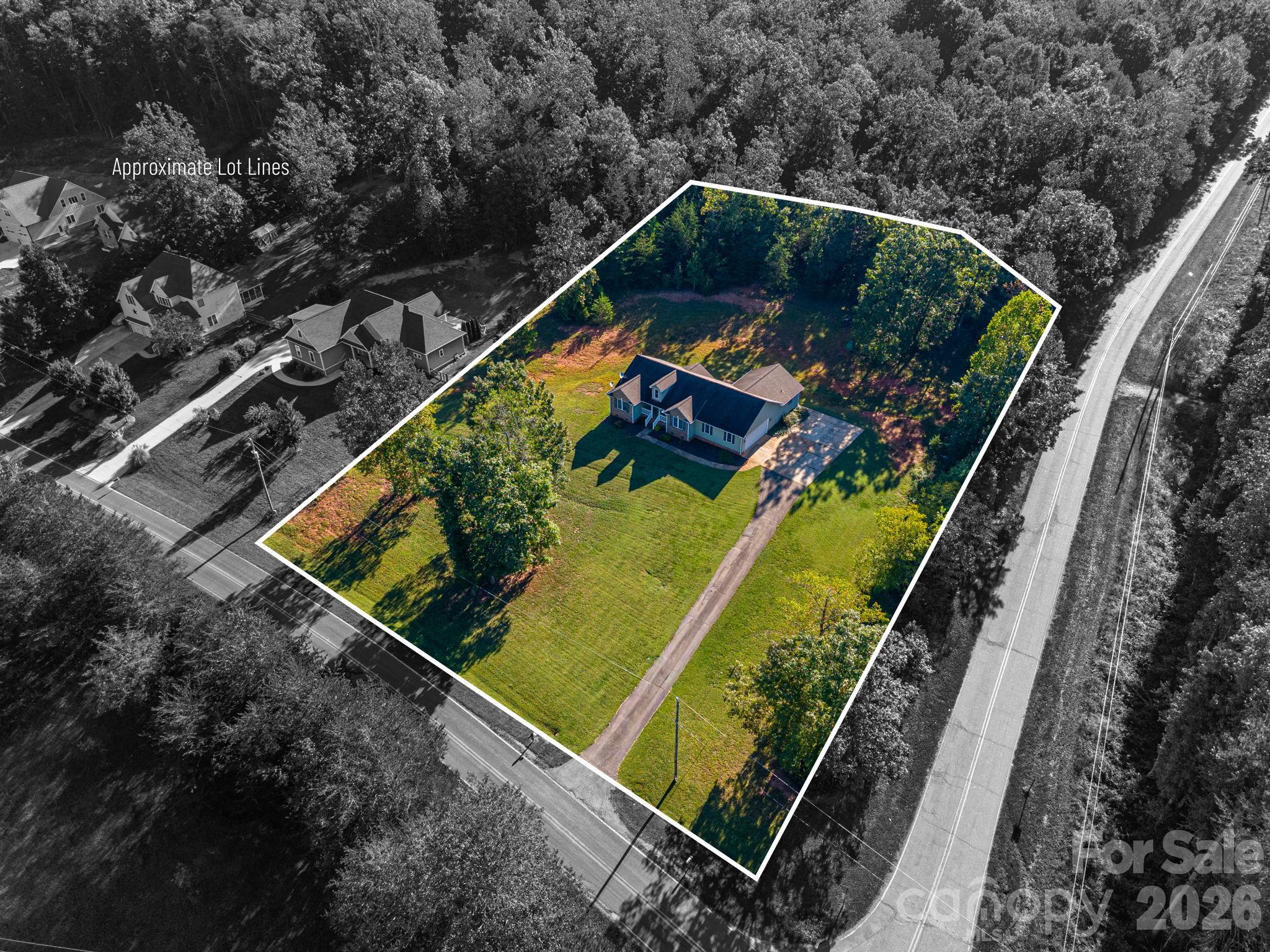 4252 Goodson Road Property Photo 6
