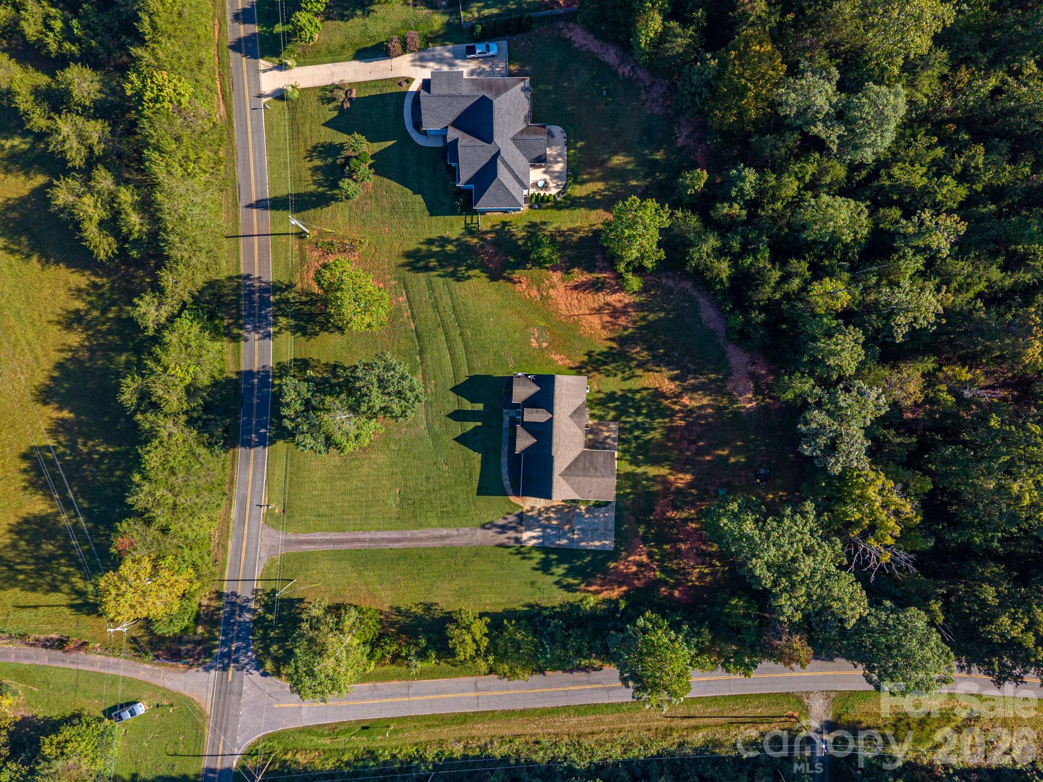 4252 Goodson Road Property Photo 10