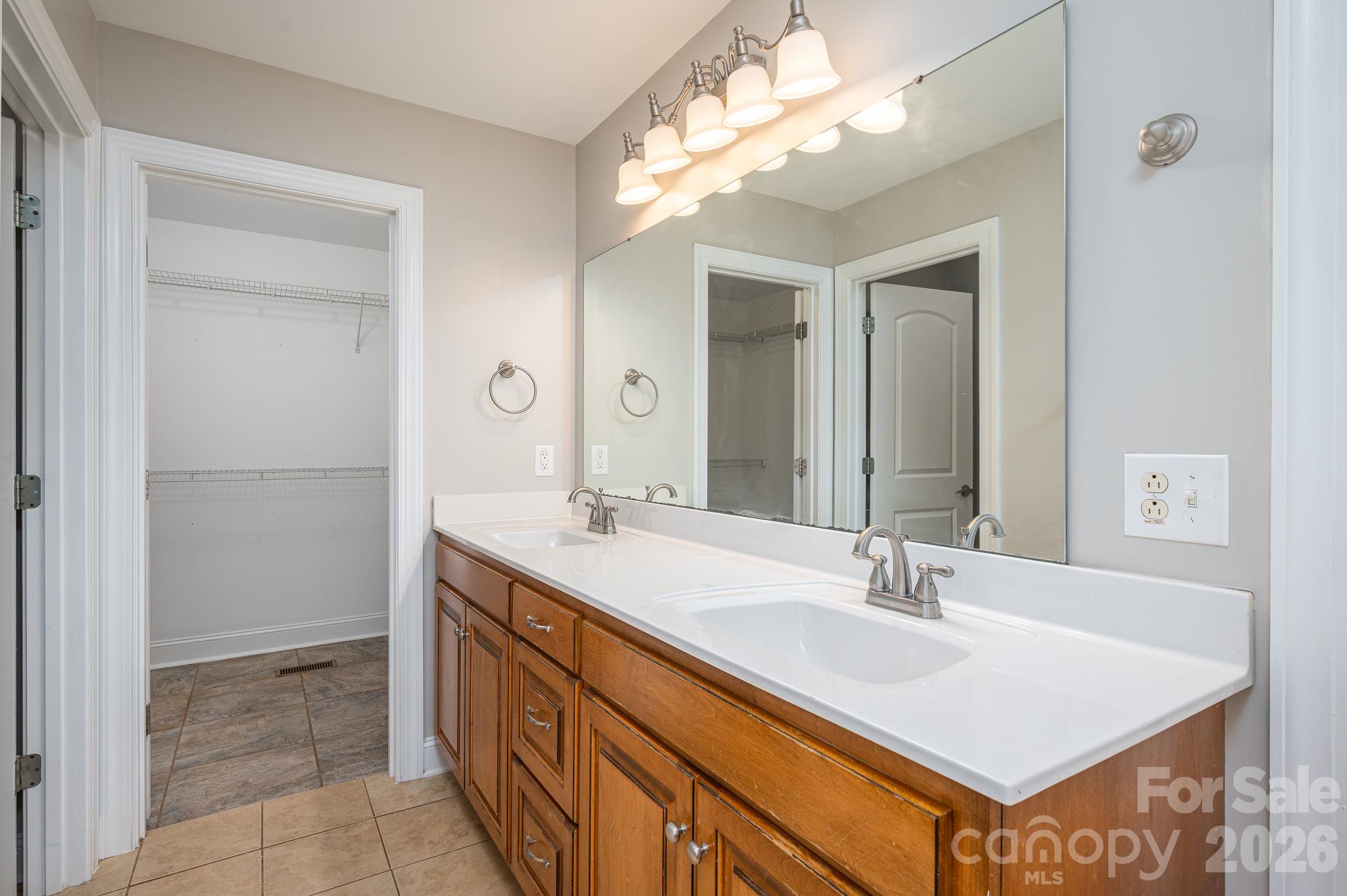 4252 Goodson Road Property Photo 27