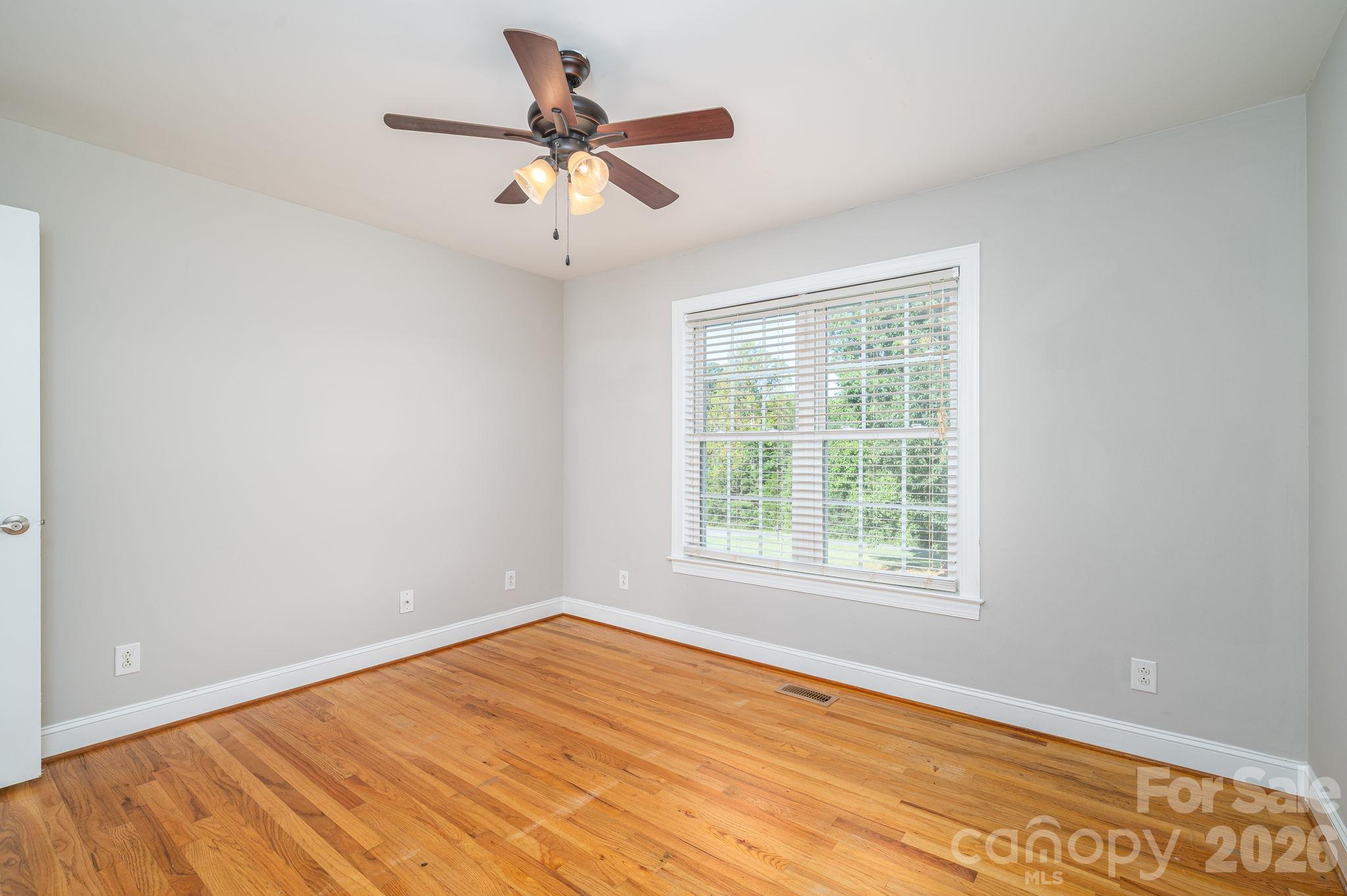 4252 Goodson Road Property Photo 32