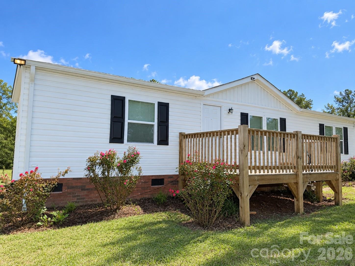129 Titanium Drive 54 Property Photo 1