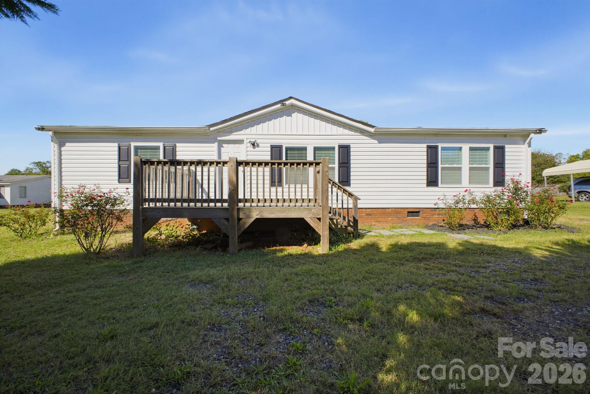 129 Titanium Drive 54 Property Photo 2