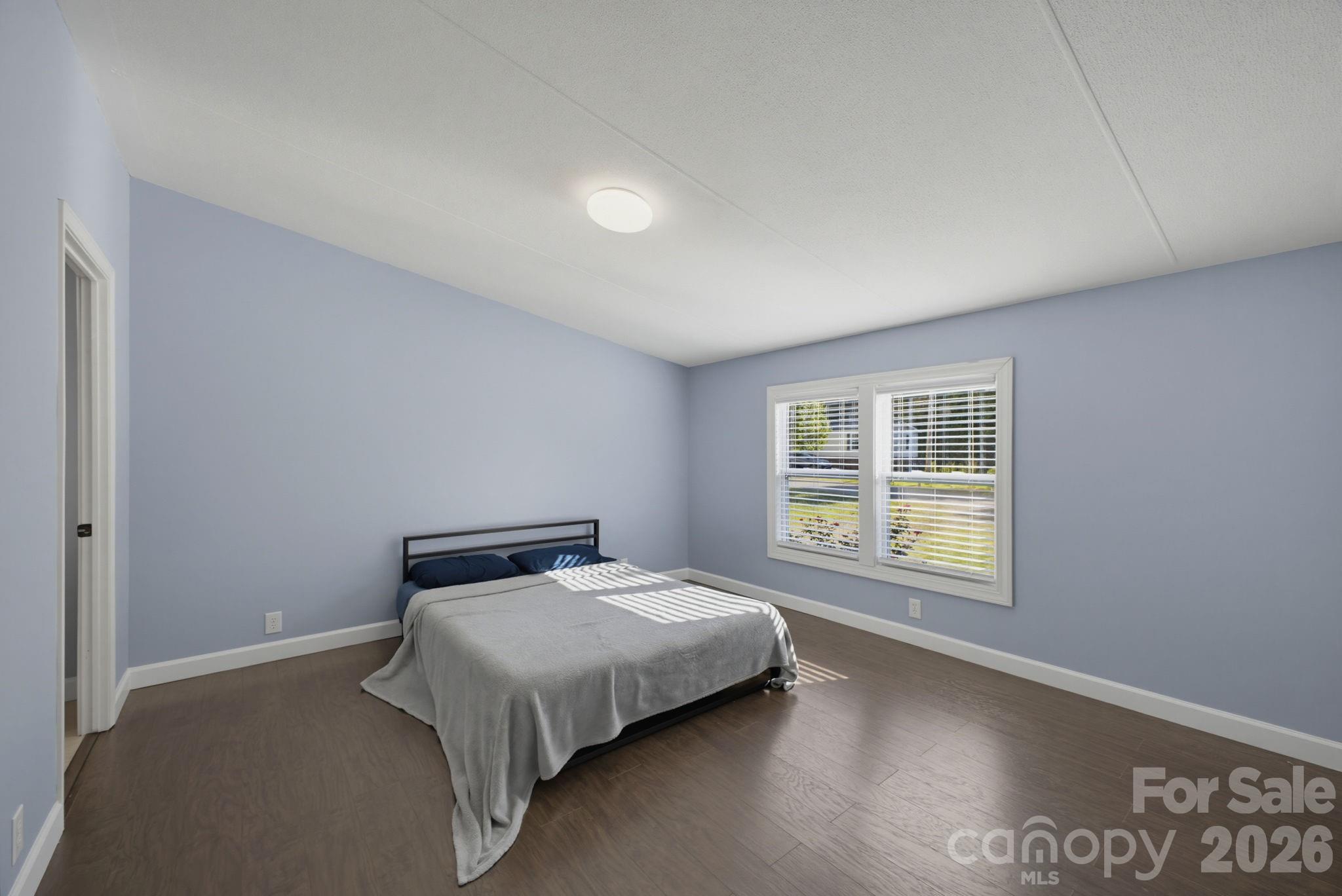 129 Titanium Drive 54 Property Photo 18