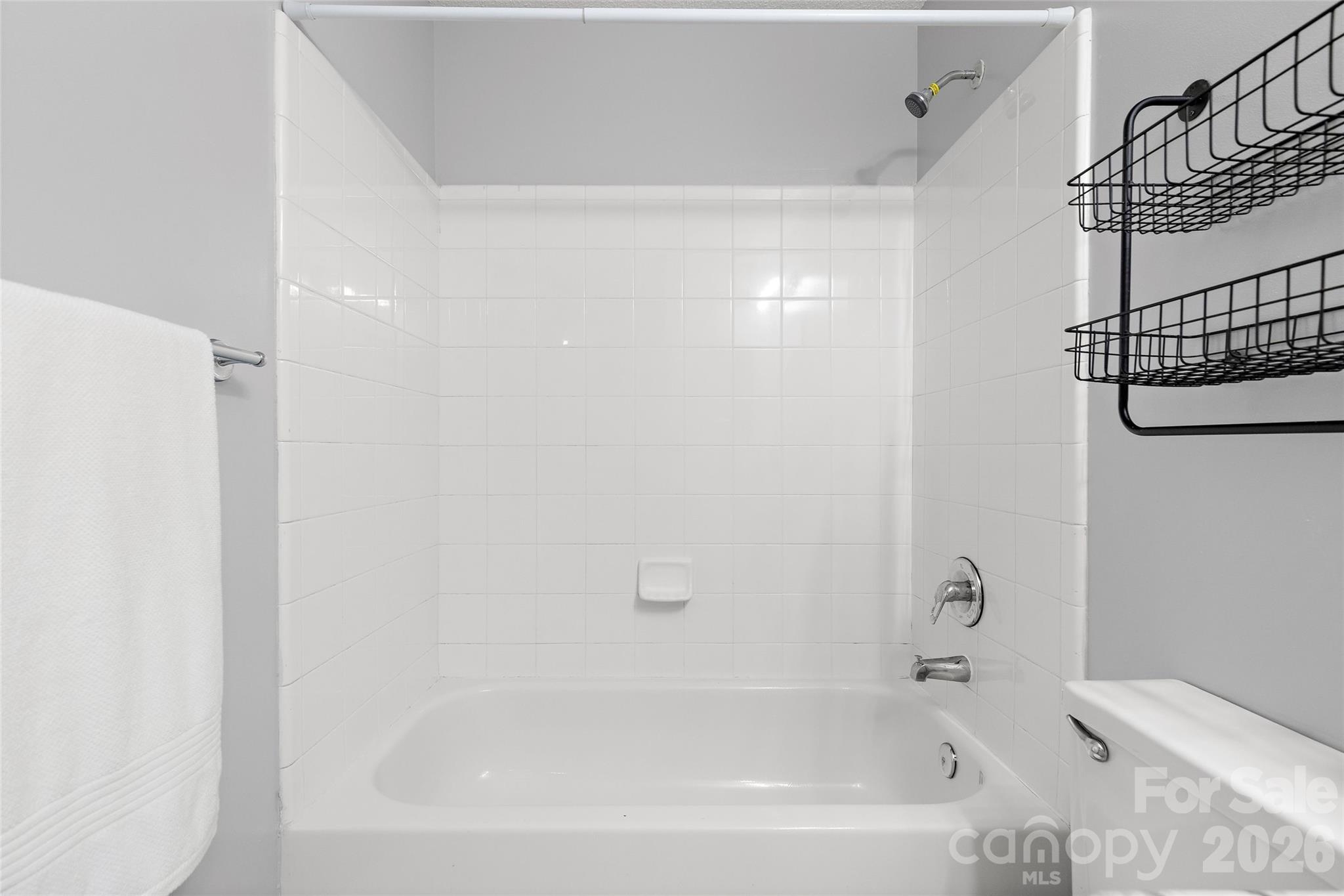 3009 Heathstead Place J Property Photo 23