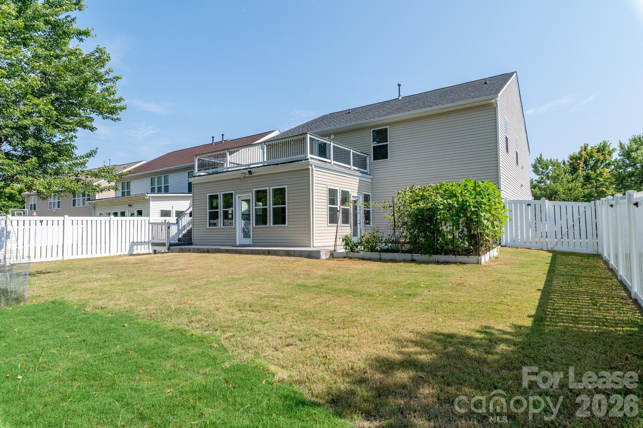 8212 Ruby Valley Road Property Photo 11