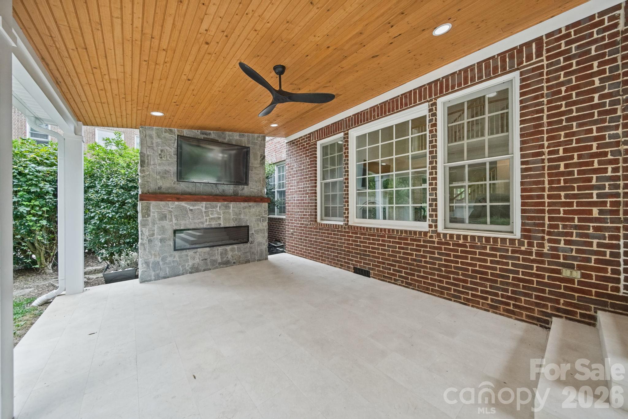 15025 Jockeys Ridge Drive Property Photo 38