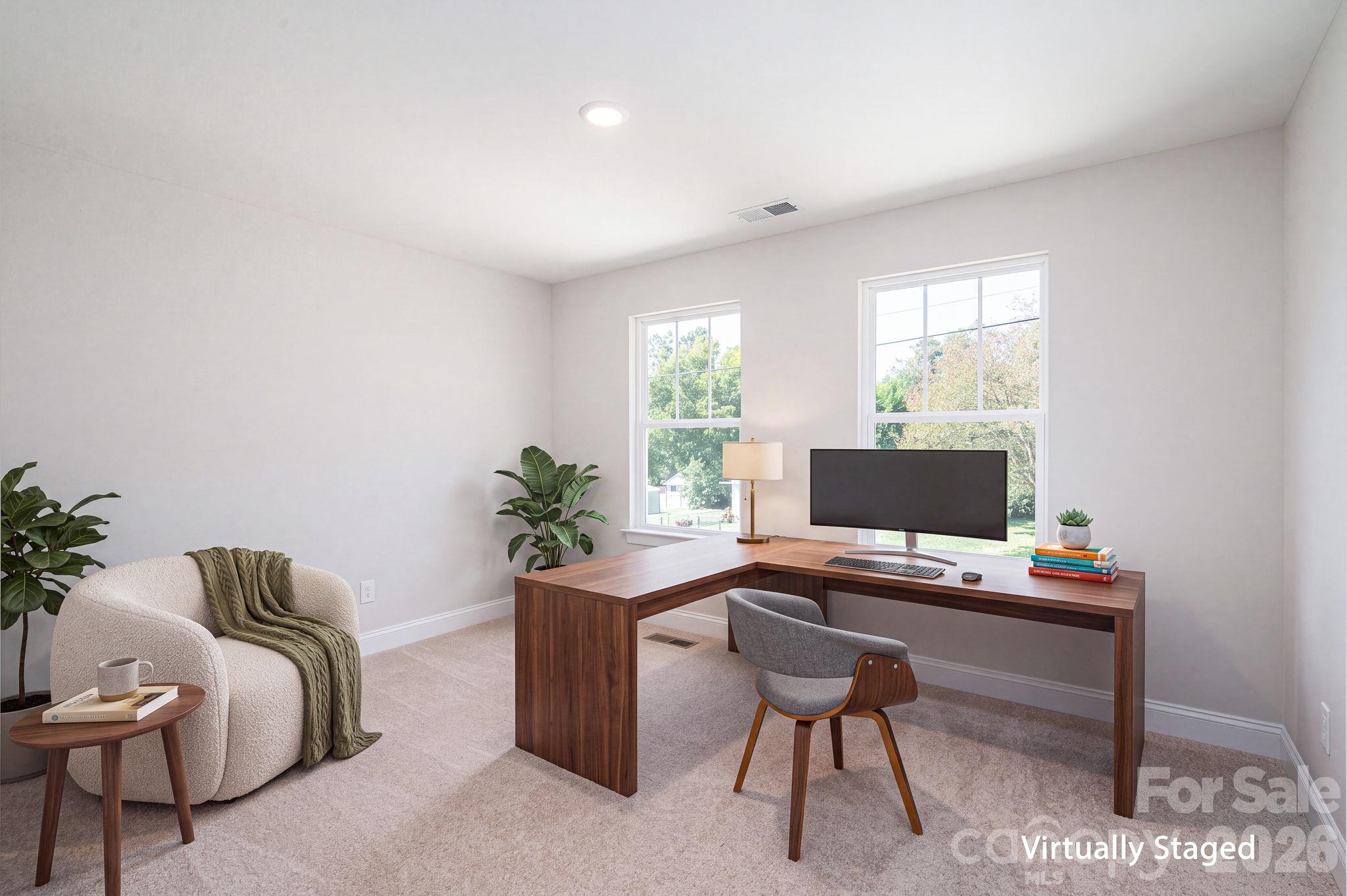 411 Lee Street Property Photo 10