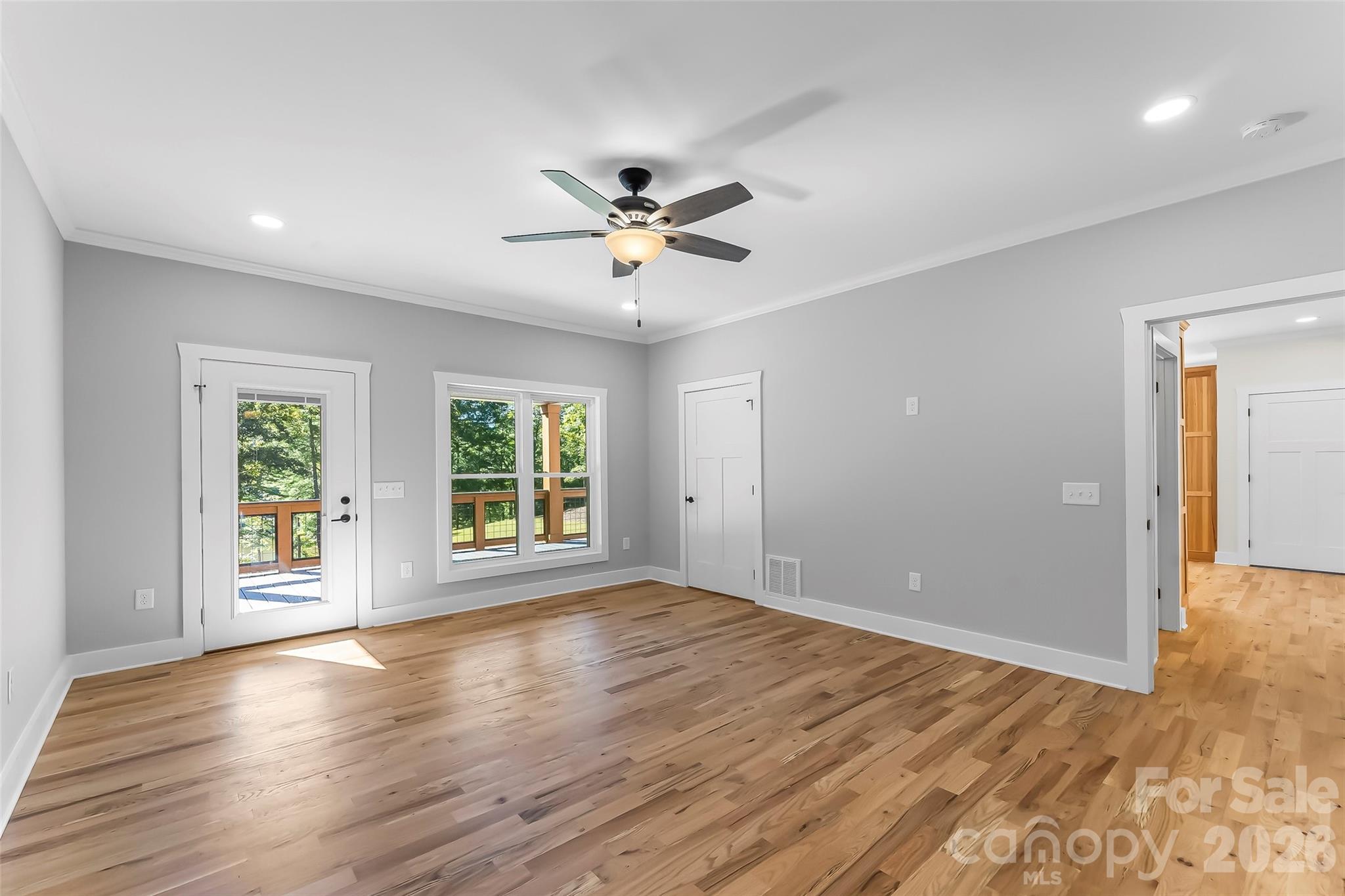 2366 W Paradise Harbor Drive Property Photo 20