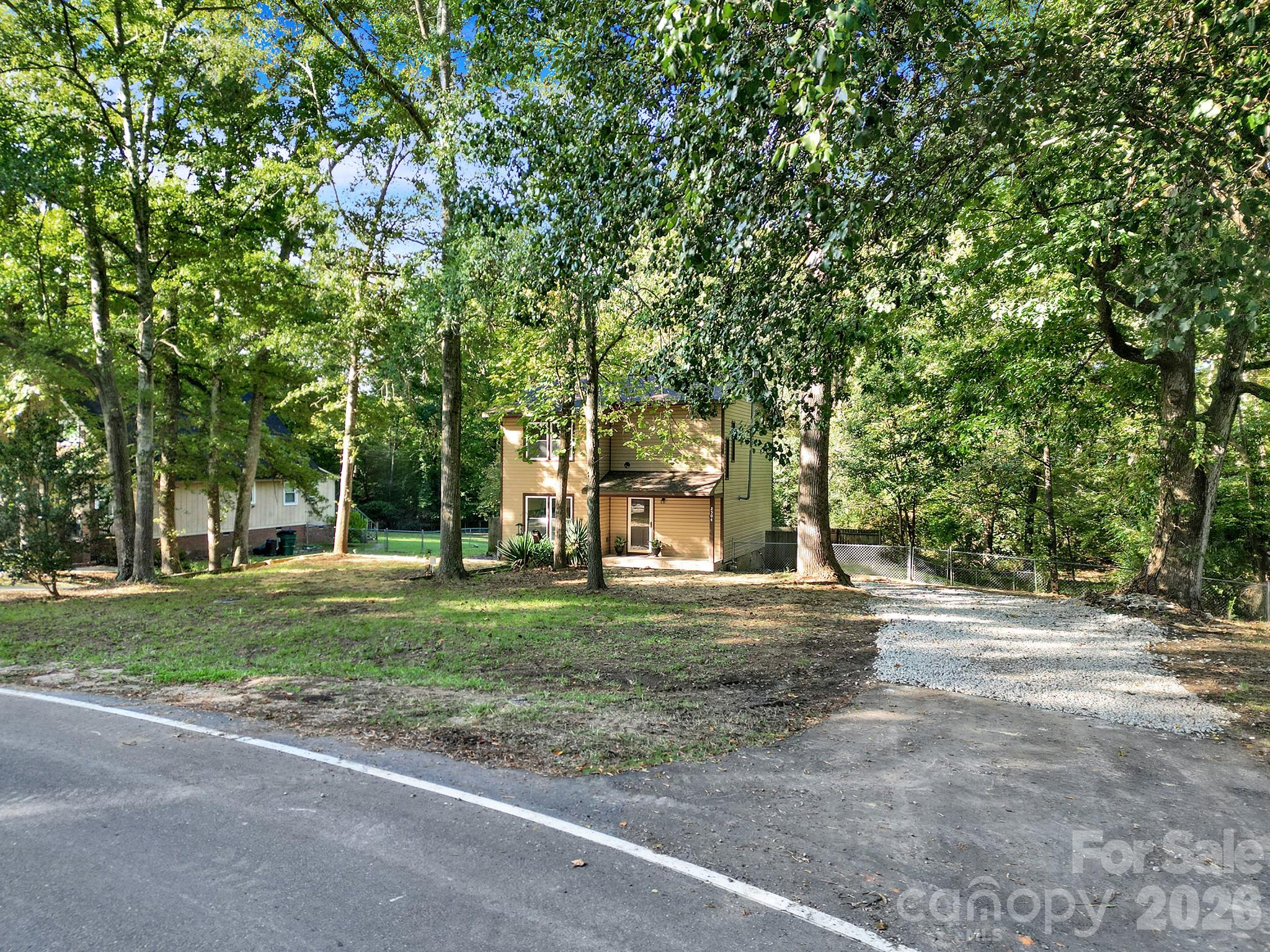 2504 Downey Drive Property Photo 7