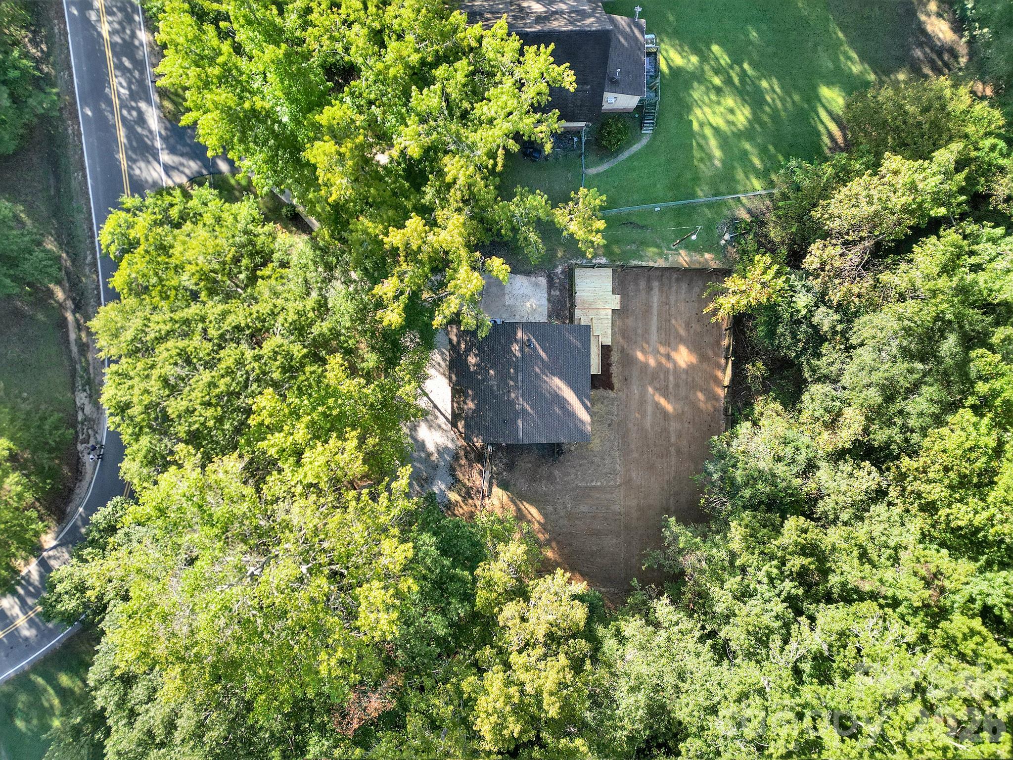 2504 Downey Drive Property Photo 8