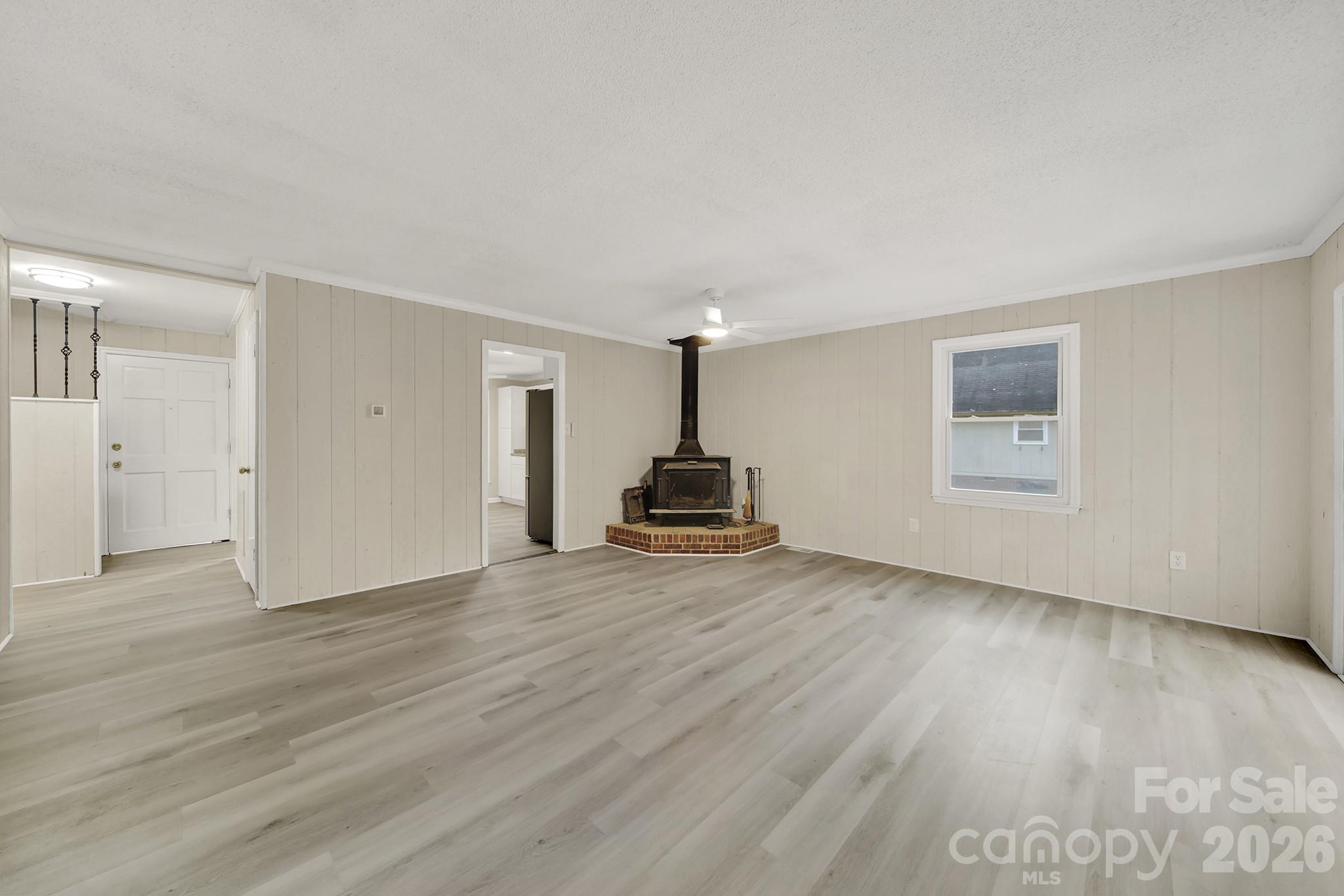 2504 Downey Drive Property Photo 13