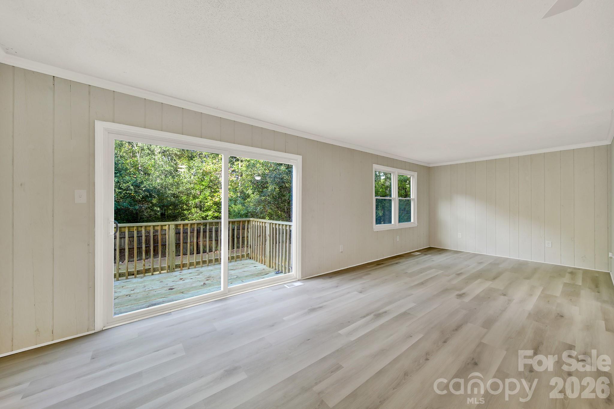 2504 Downey Drive Property Photo 15