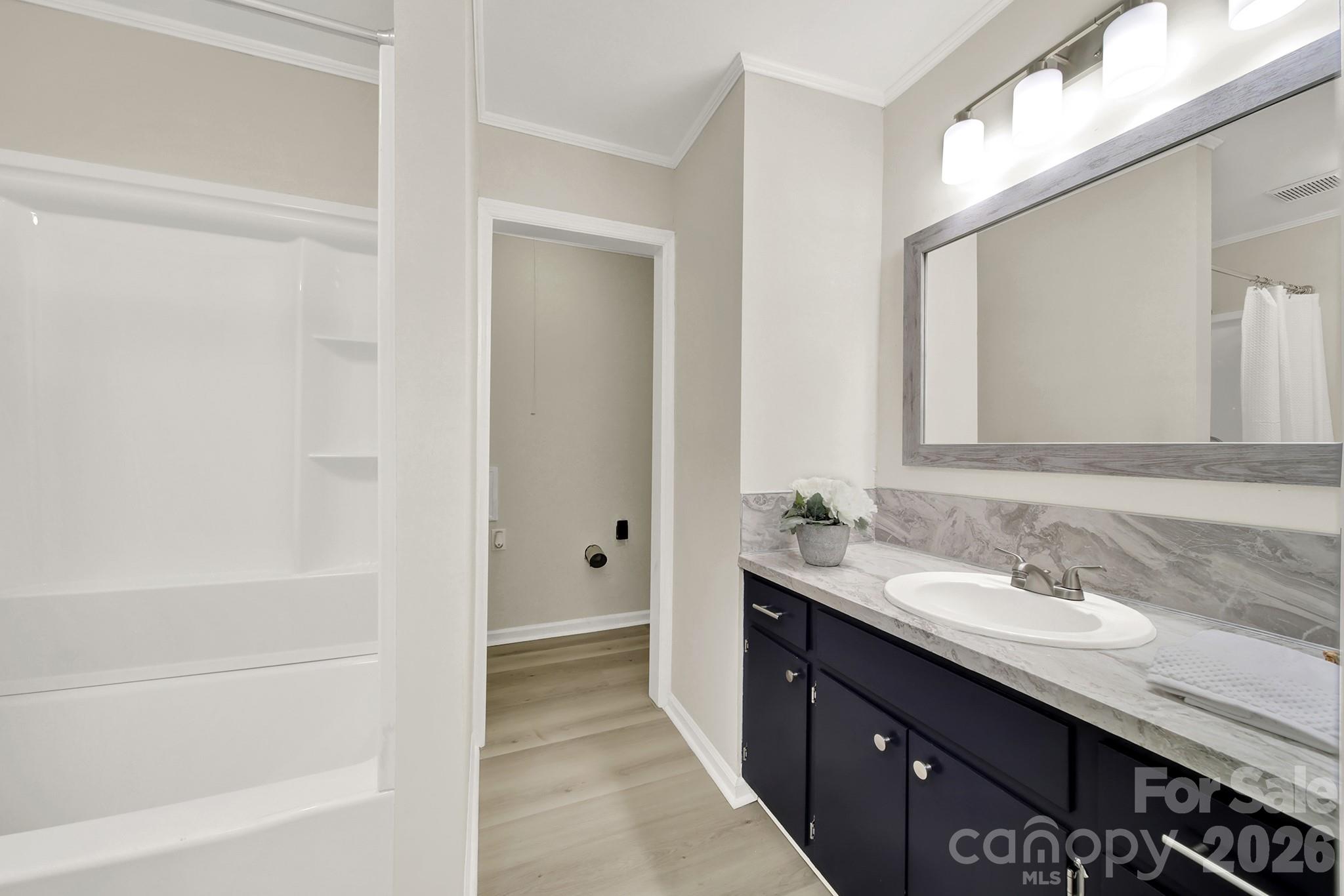 2504 Downey Drive Property Photo 23