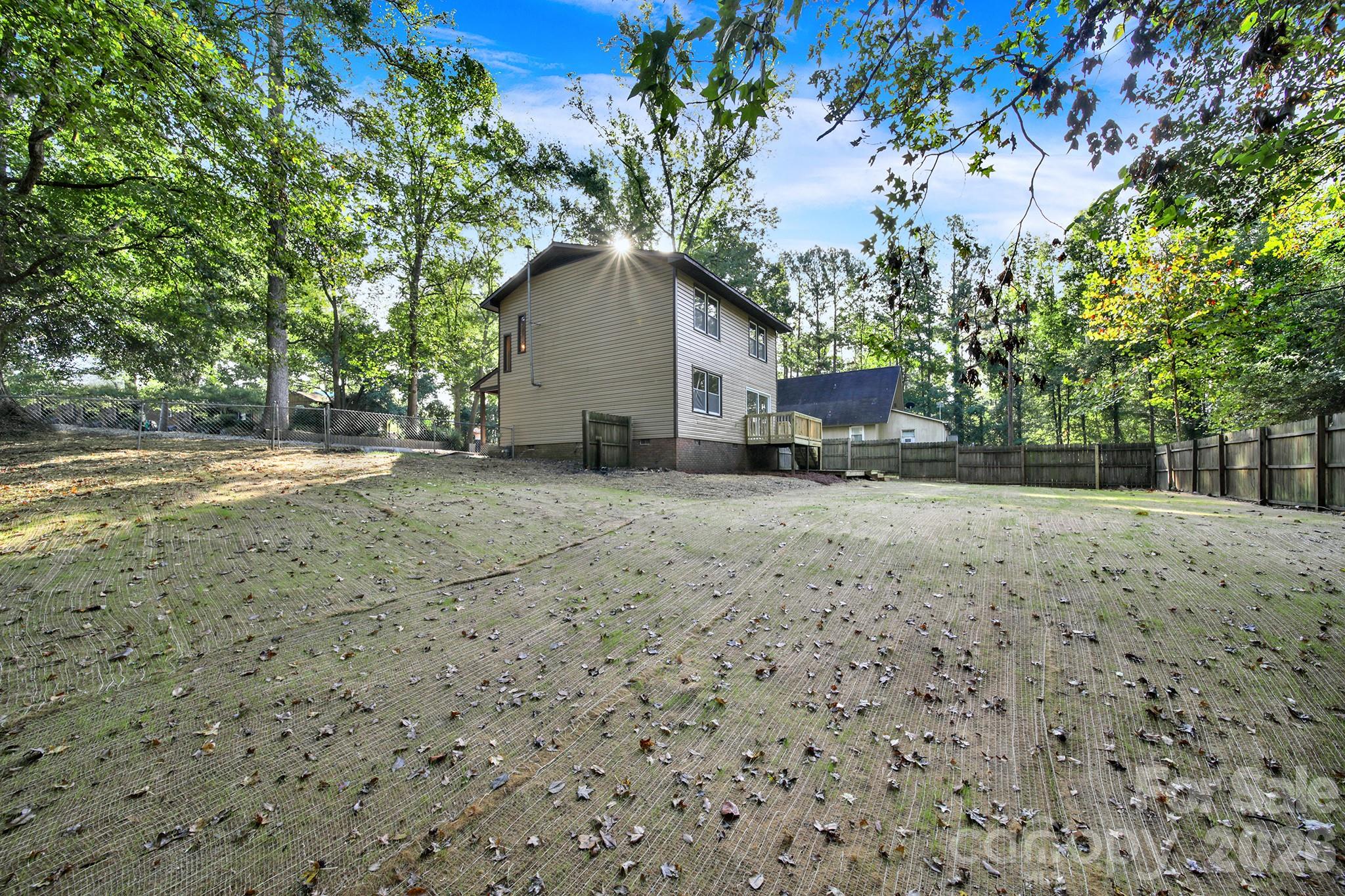 2504 Downey Drive Property Photo 29