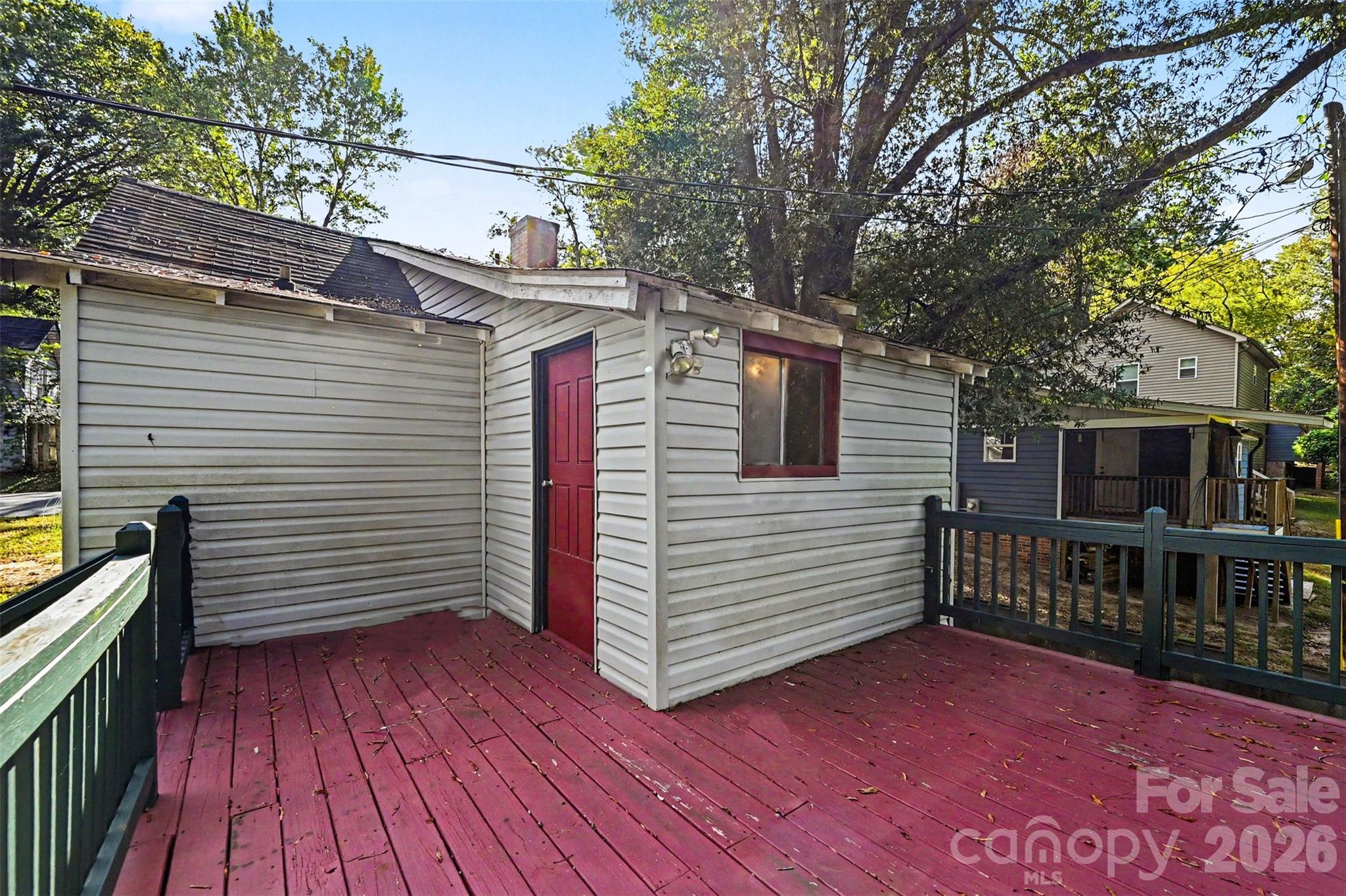 607 S Harding Avenue Property Photo 26