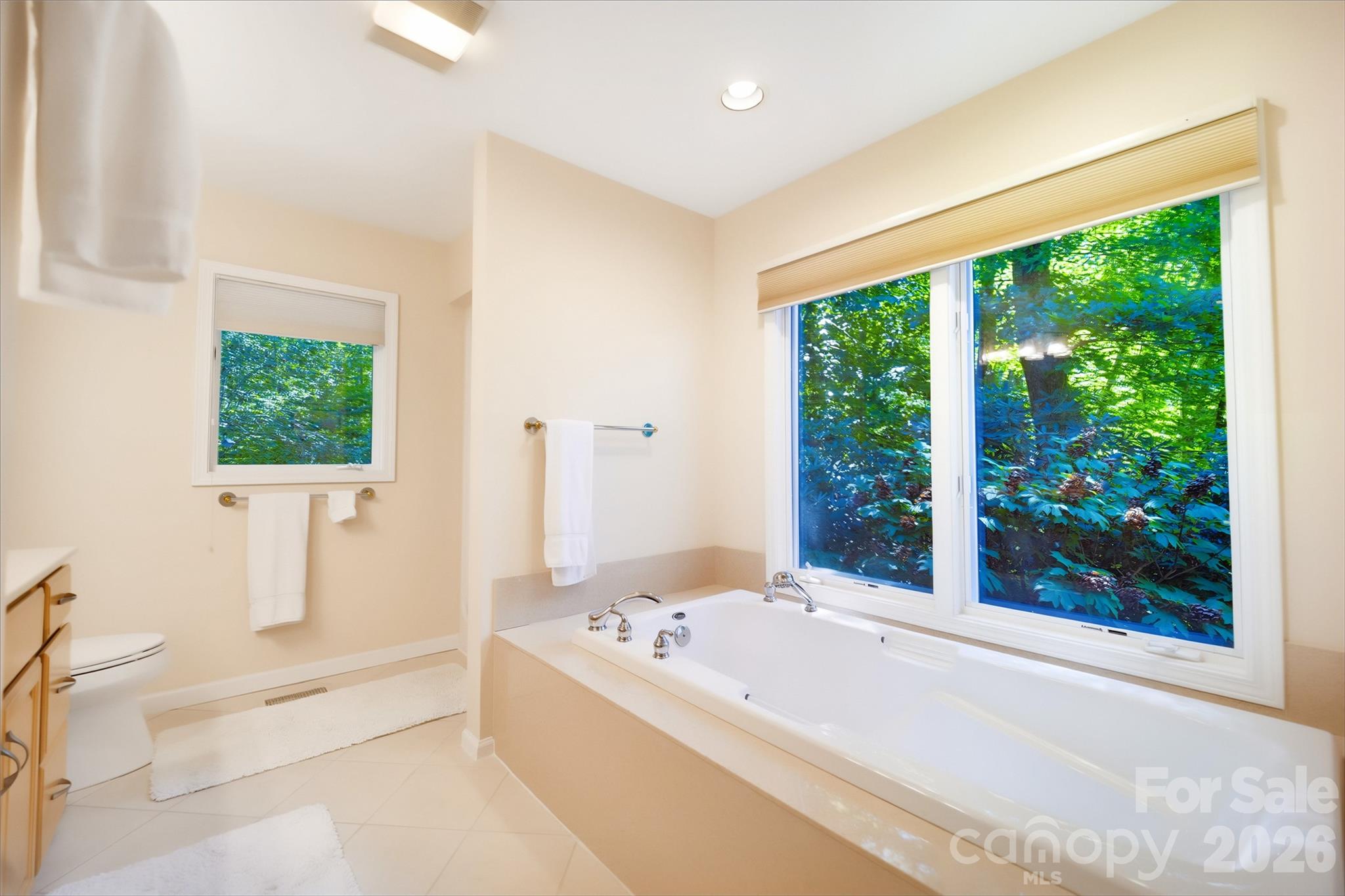 200 Timberlane Circle 46-r Property Photo 16