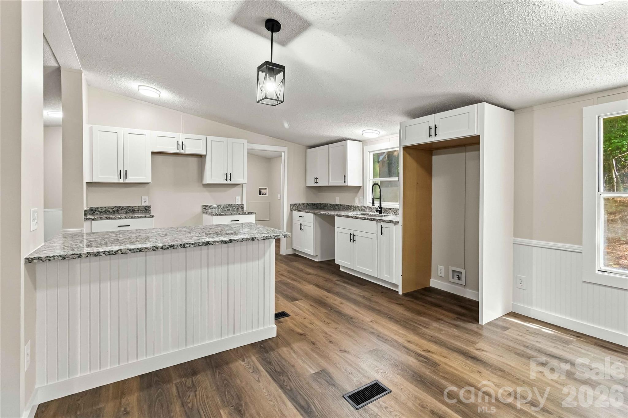 2212 Wildwood Drive Property Photo 15