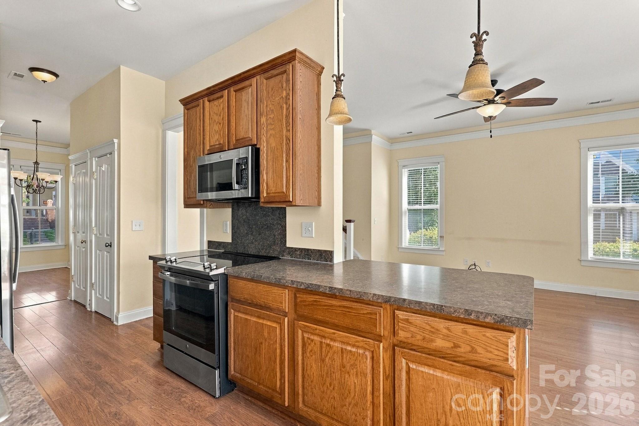 16411 Leavitt Lane Property Photo 7